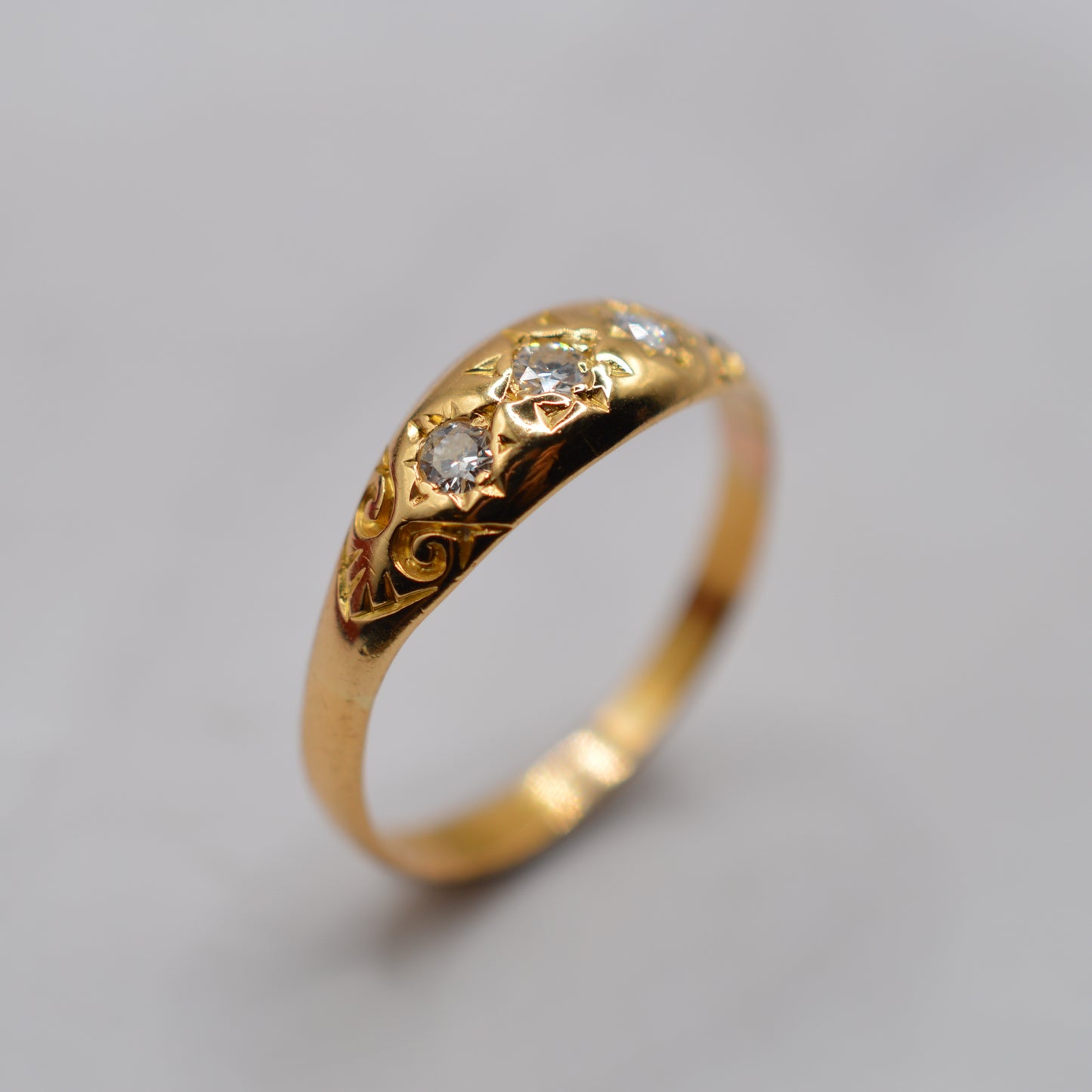 Antique 22ct Gold Diamond Gypsy Trilogy Star-Set Ring