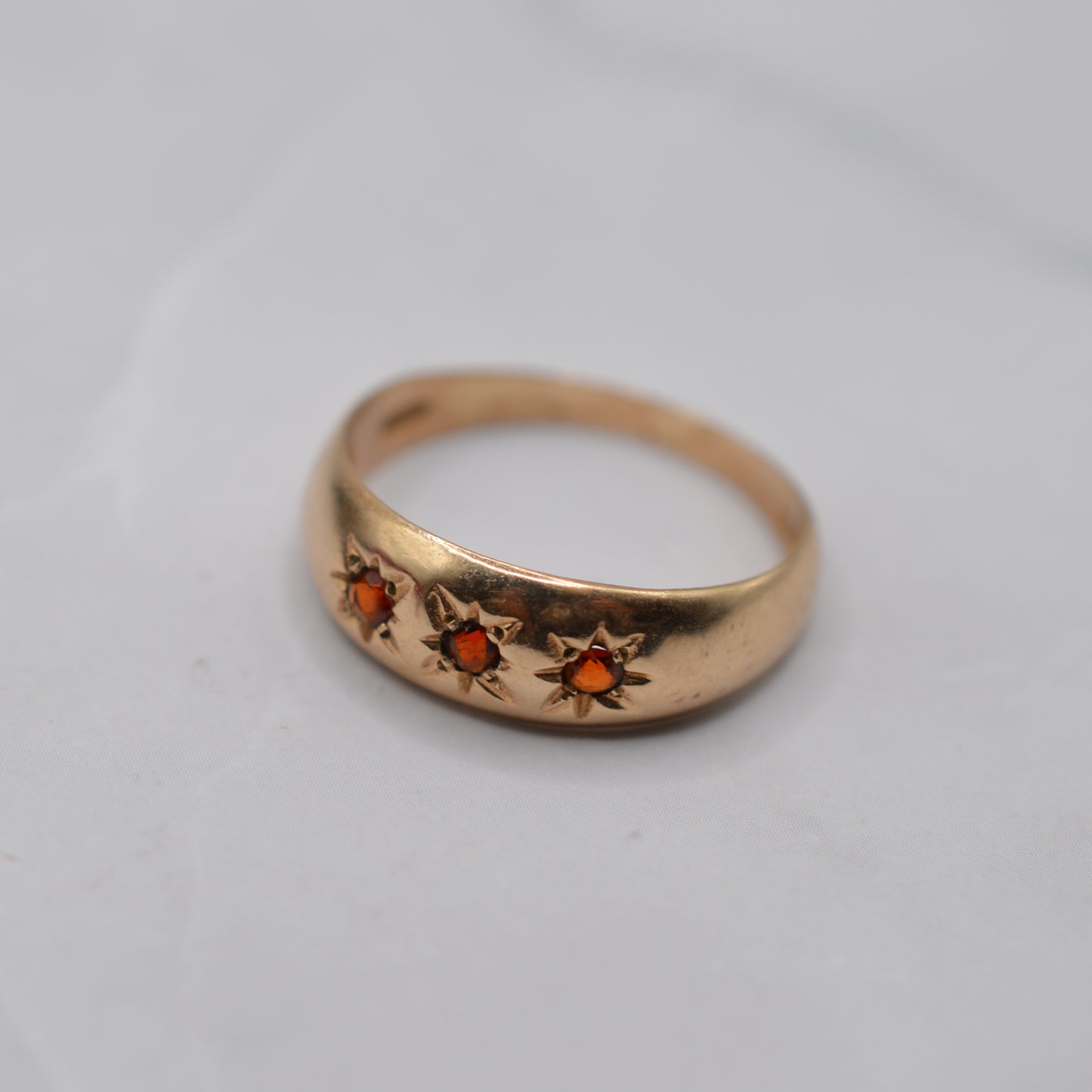 1980s 9ct Gold Garnet Trilogy Gypsy Ring