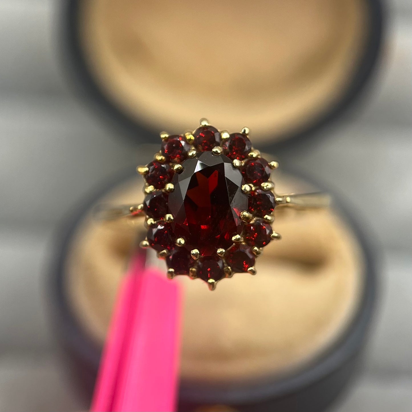 9ct Gold Garnet Cluster Ring