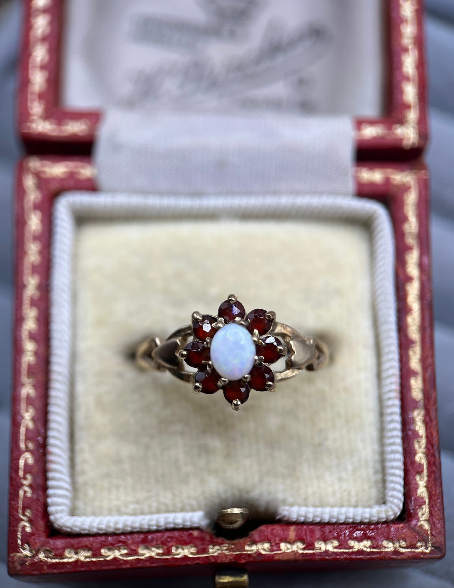 1970s Vintage 9ct Gold Opal & Garnet Cluster Ring