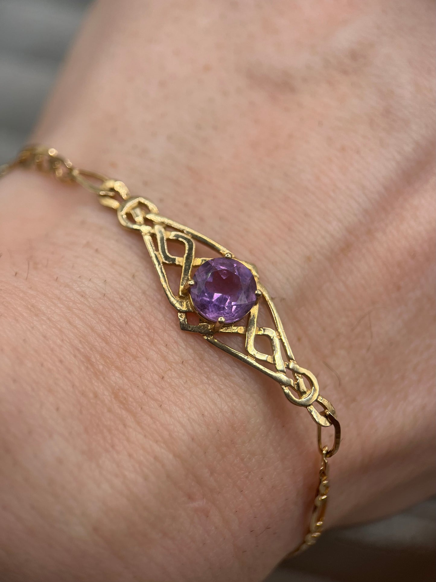 Vintage 9ct Gold Amethyst Link Bracelet