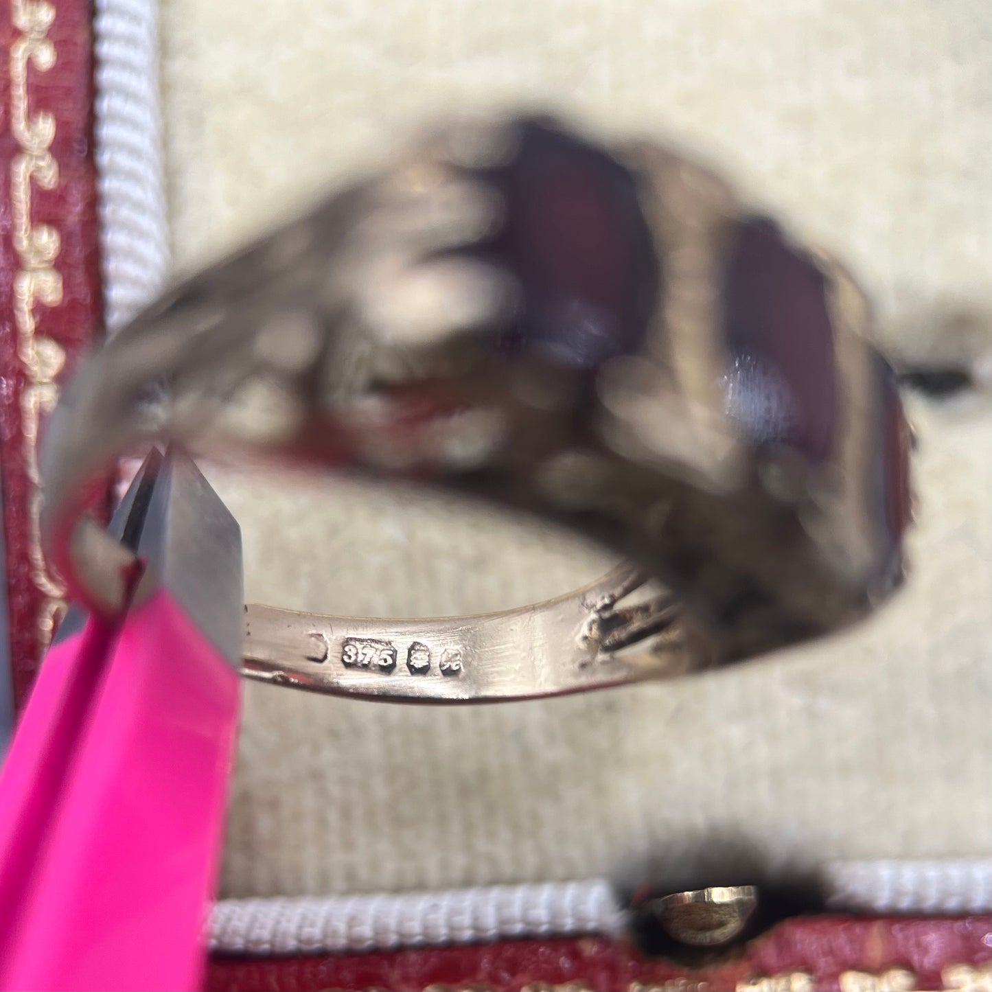 Chunky 1970s Vintage 9ct Gold Garnet Trilogy Ring