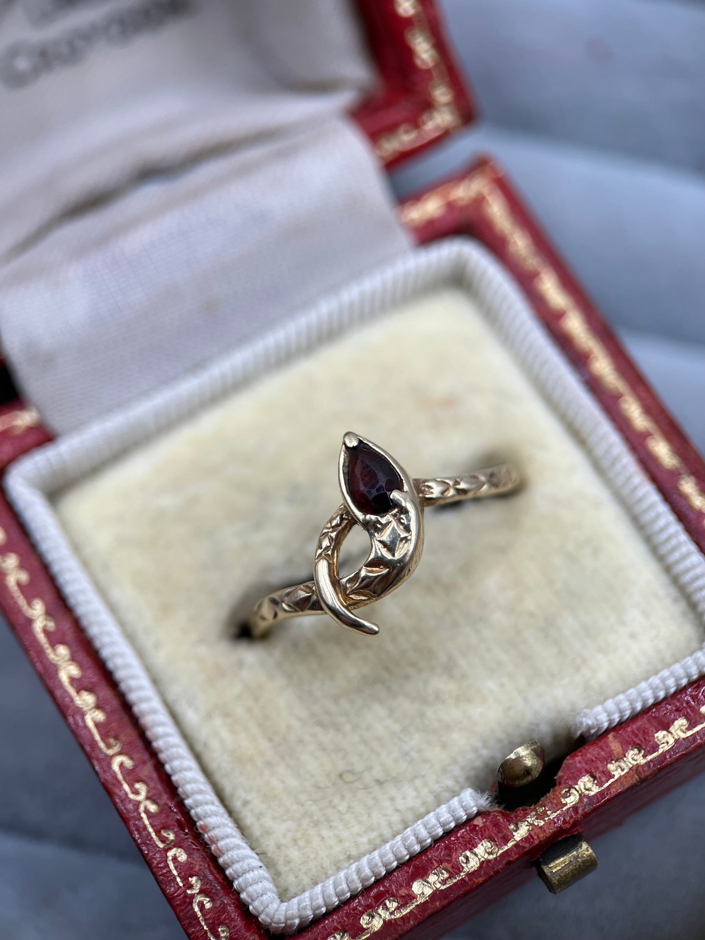 1980s Vintage 9ct Gold Garnet Snake Ring