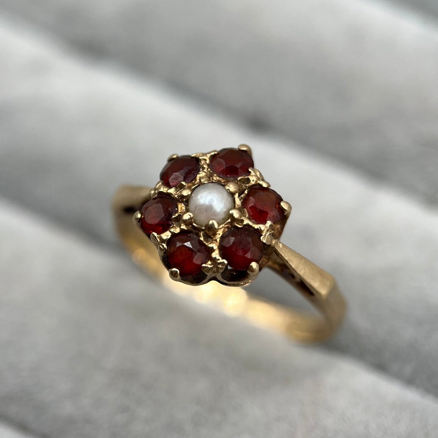 Vintage 9ct Gold Garnet & Pearl Floral Cluster Ring