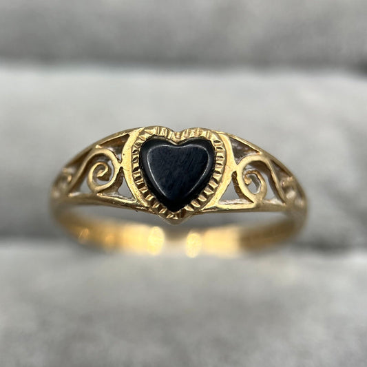 1980s Vintage 9ct Gold Onyx Heart Signet Ring