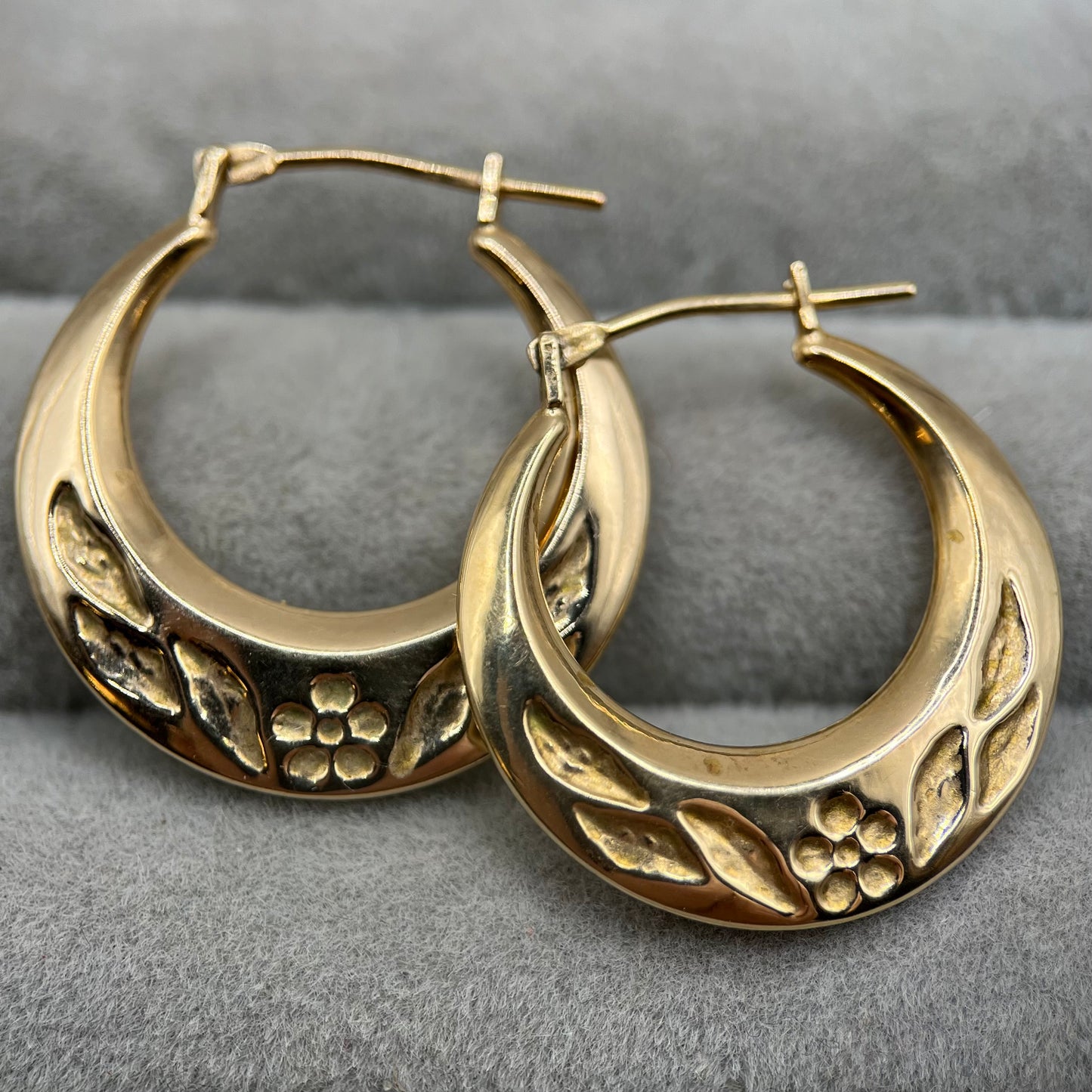 9ct Gold Floral Hoop Earrings