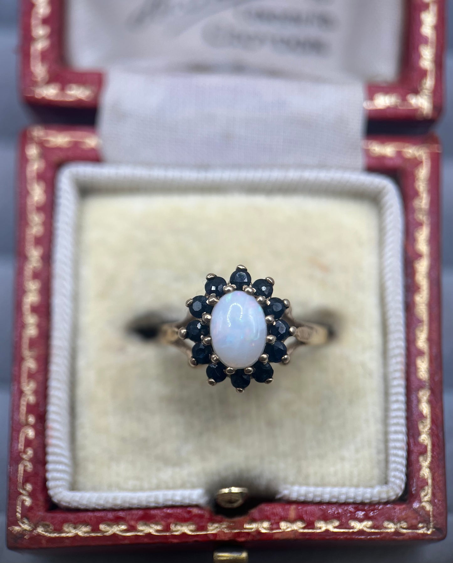 Vintage 9ct Gold Opal & Sapphire Cluster Ring