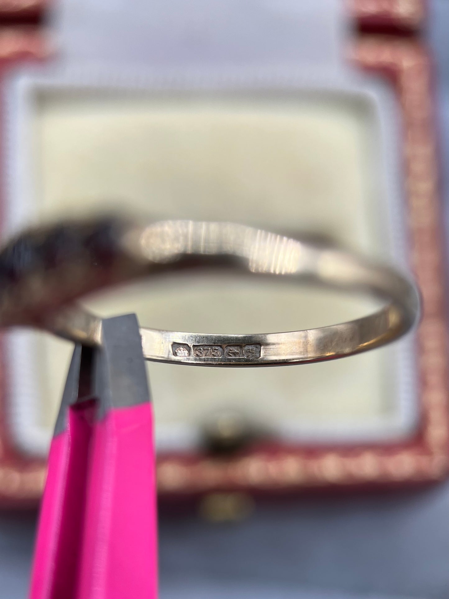 1980s Vintage 9ct Gold Garnet Five-Stone Ring