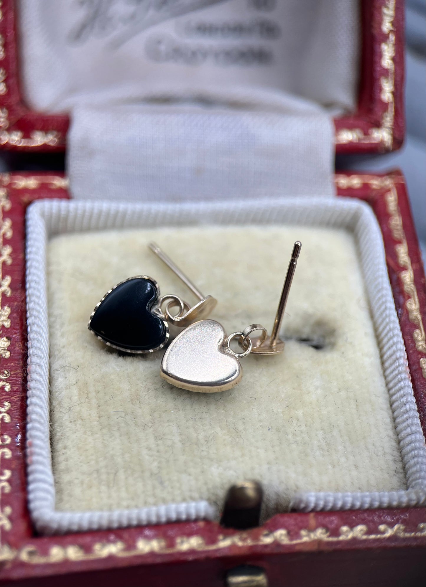 Vintage 9ct Gold Onyx Heart Drop Earrings