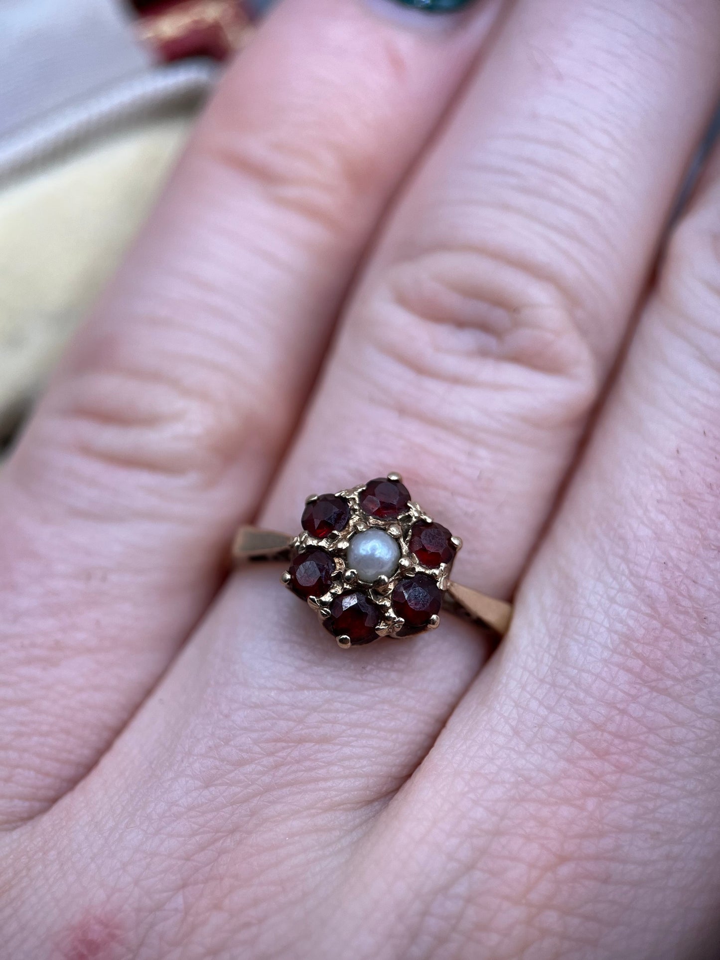 Vintage 9ct Gold Garnet & Pearl Floral Cluster Ring