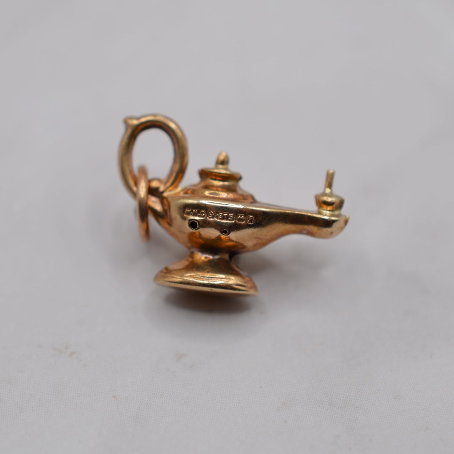 1960s Vintage 9ct Gold Genie Lamp Charm