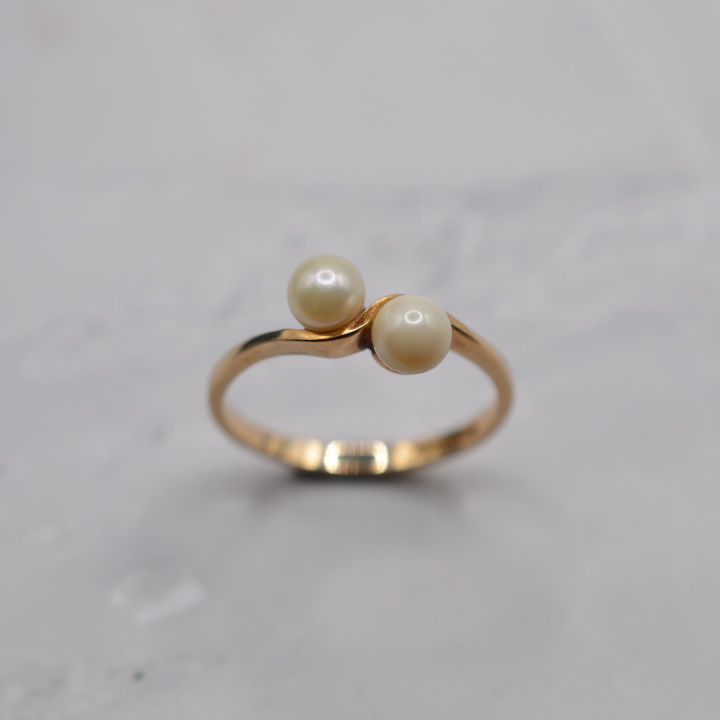 1980s Vintage 9ct Gold Pearl Toi-et-Moi Ring