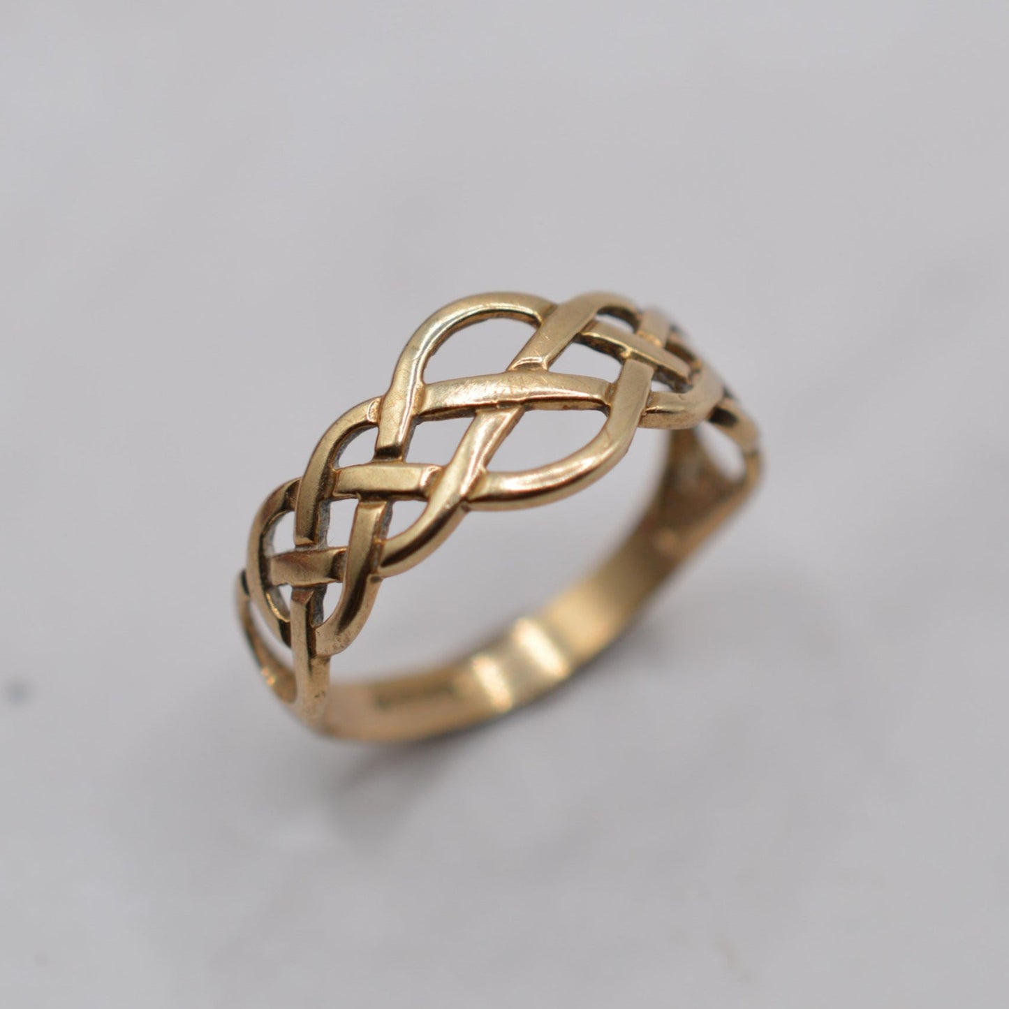 9ct Gold Celtic Braid Ring