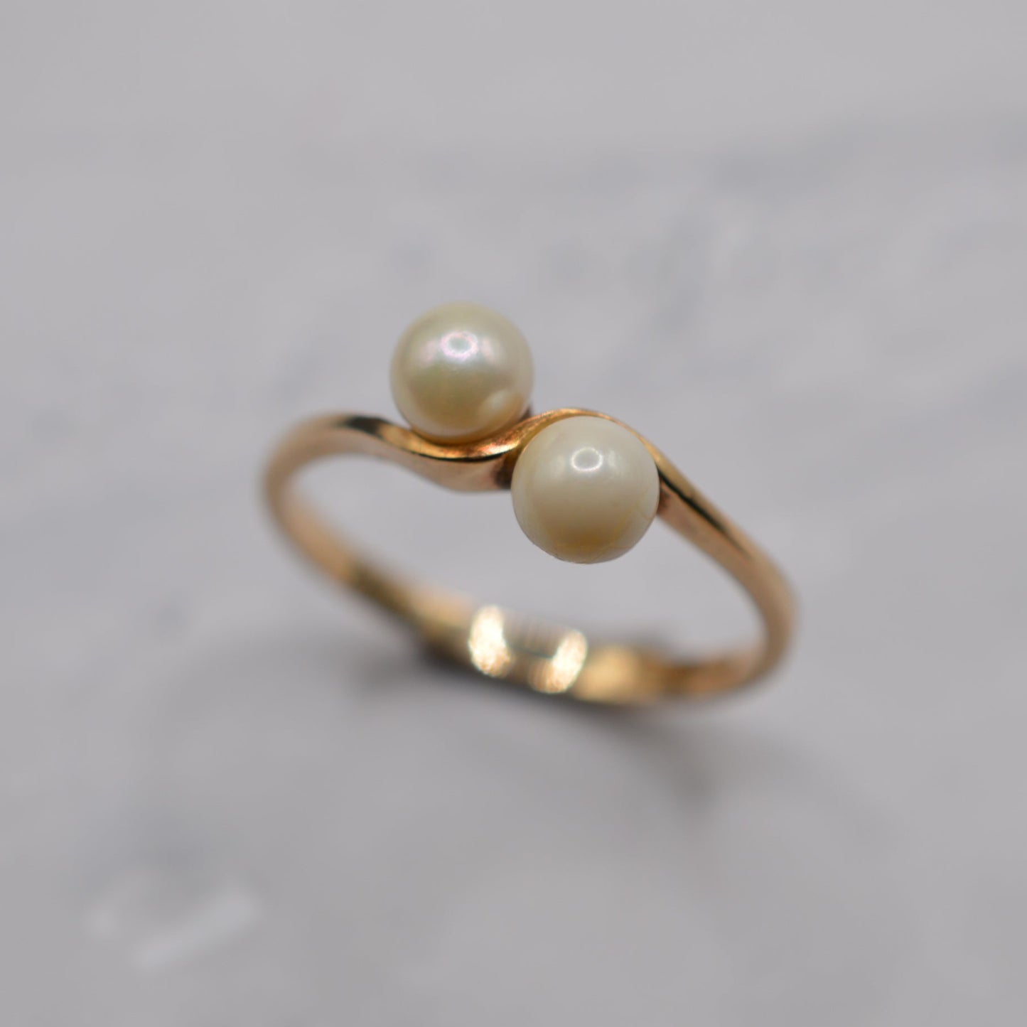 1980s Vintage 9ct Gold Pearl Toi-et-Moi Ring