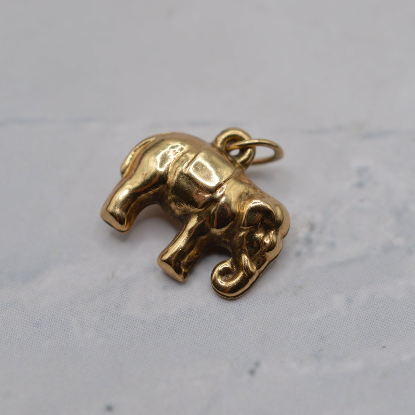 1970s Vintage 9ct Gold Elephant Charm/Pendant