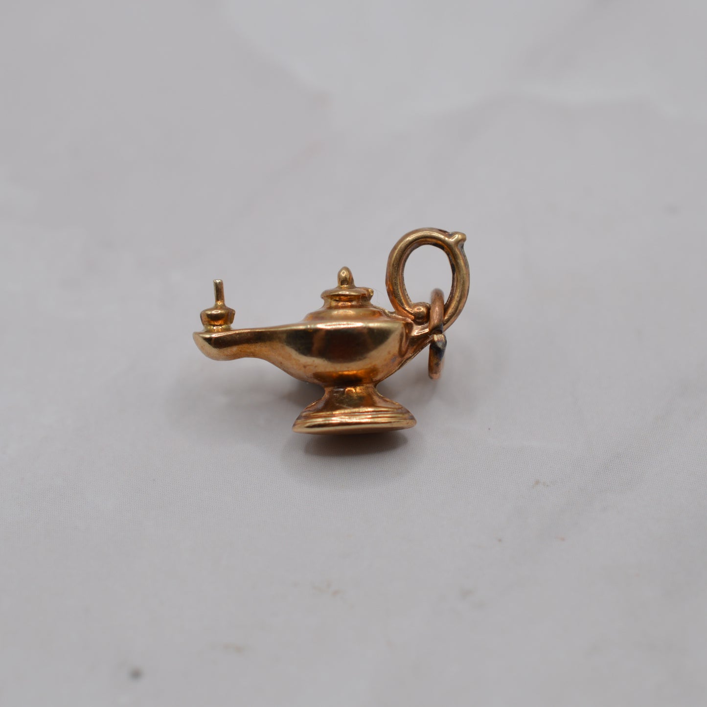1960s Vintage 9ct Gold Genie Lamp Charm