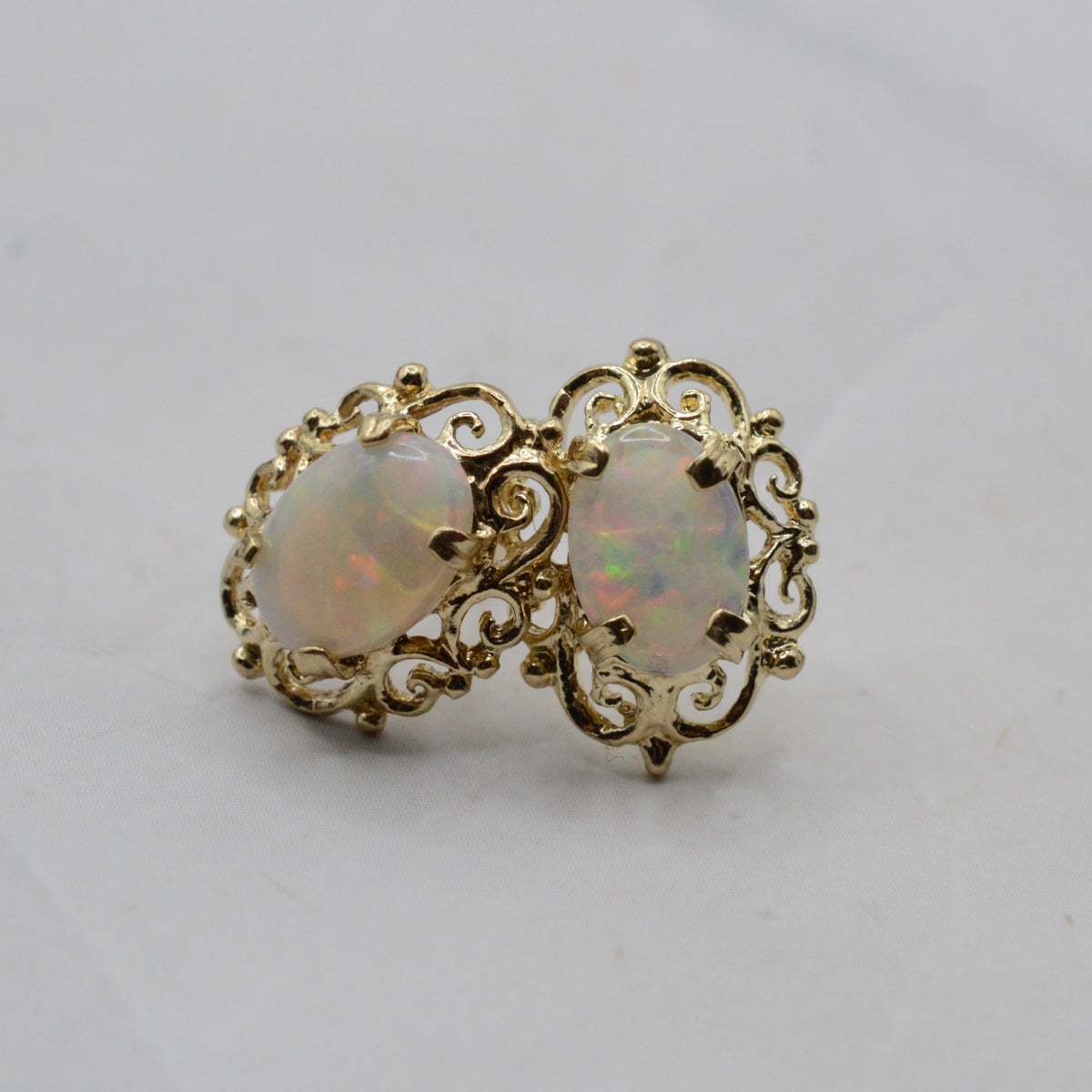 9ct Gold Opal Stud Earrings