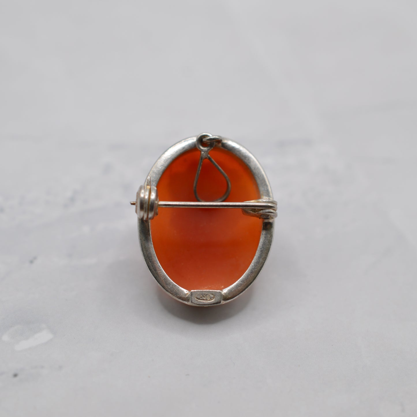 Vintage .800 Silver Cameo Pendant/Brooch