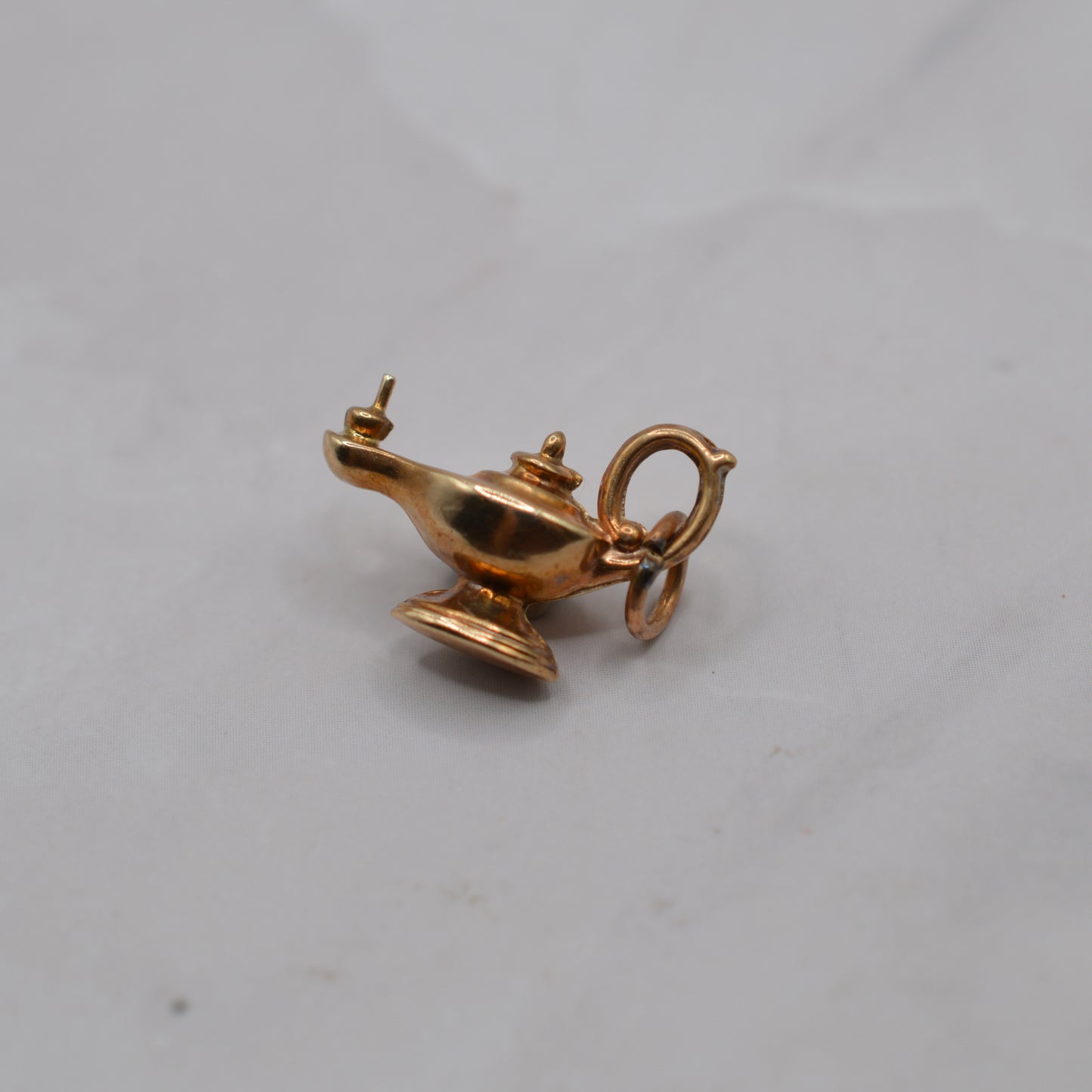 1960s Vintage 9ct Gold Genie Lamp Charm