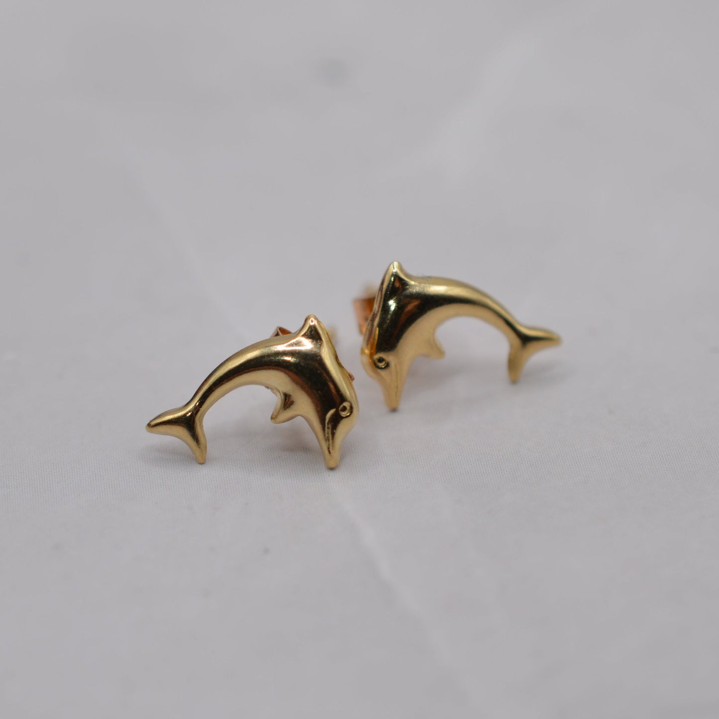 9ct Gold Dolphin Stud Earrings