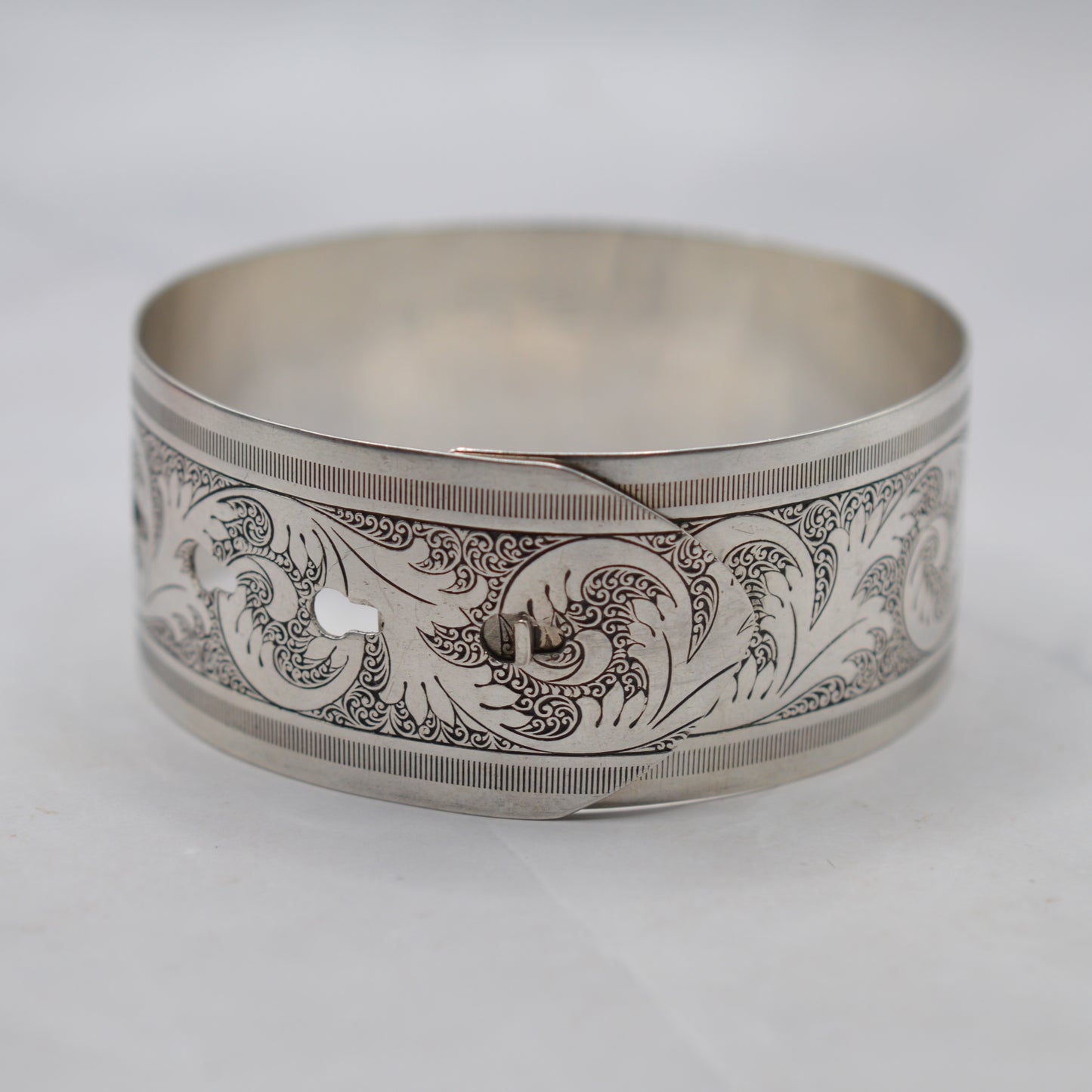 Vintage 1940s Sterling Silver Buckle Bangle Bracelet (Adjustable Size)