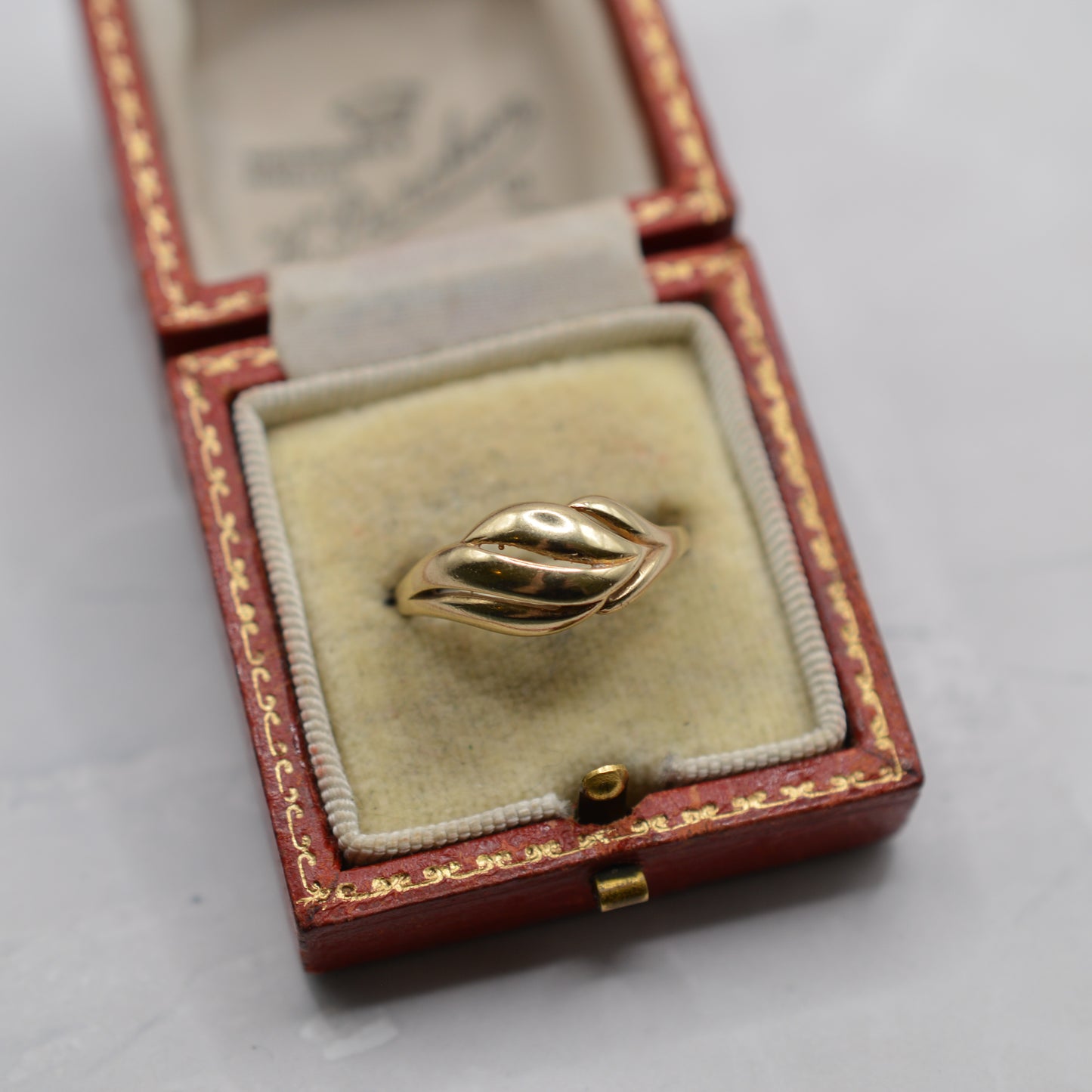 1980s 9ct Gold Leaf Ring