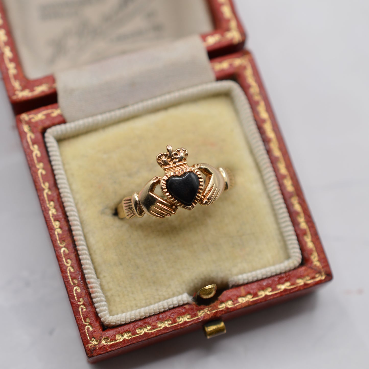 1990s Vintage 9ct Gold Onyx Heart Claddagh Ring
