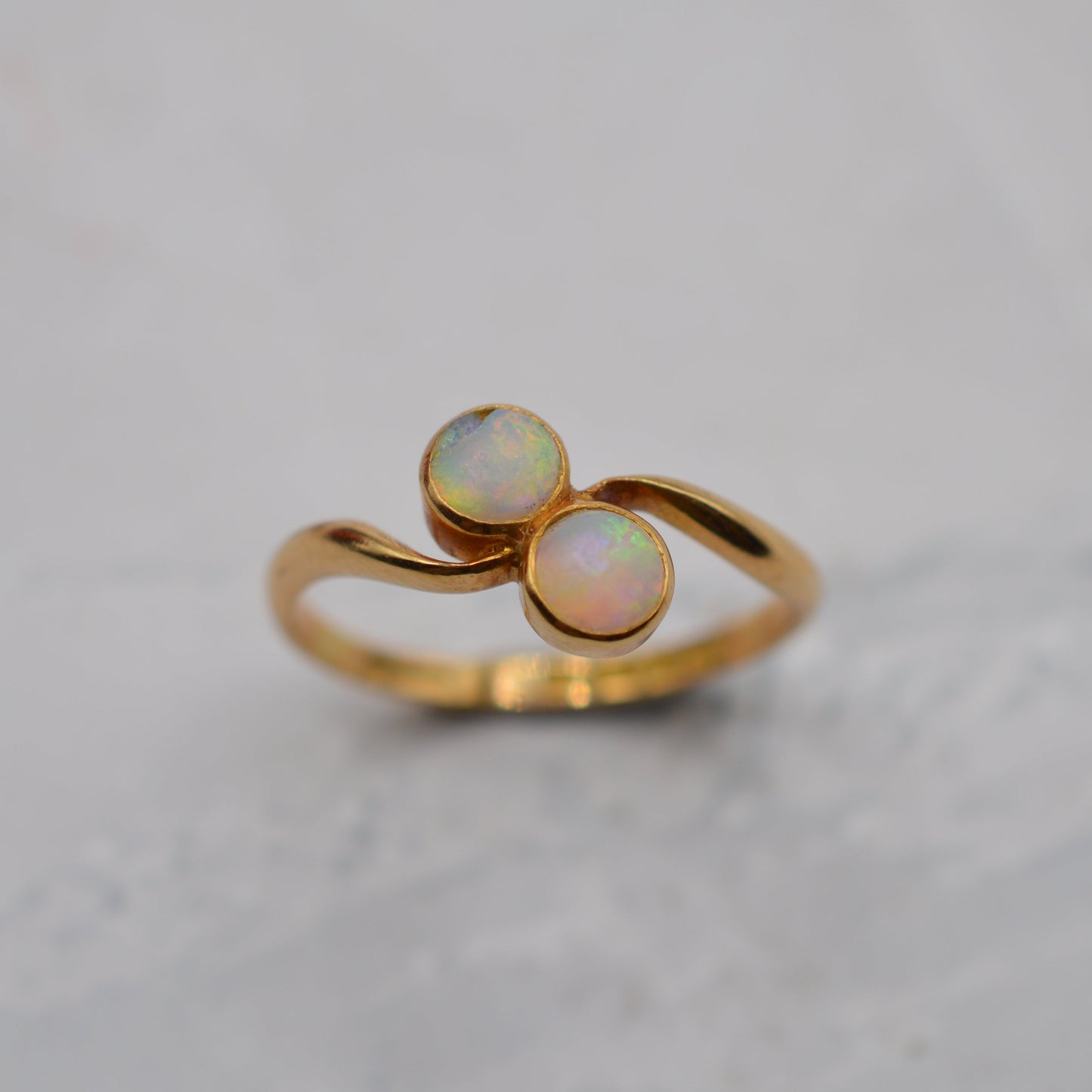 Antique 1912 18ct Gold Opal Toi-et-Moi Ring
