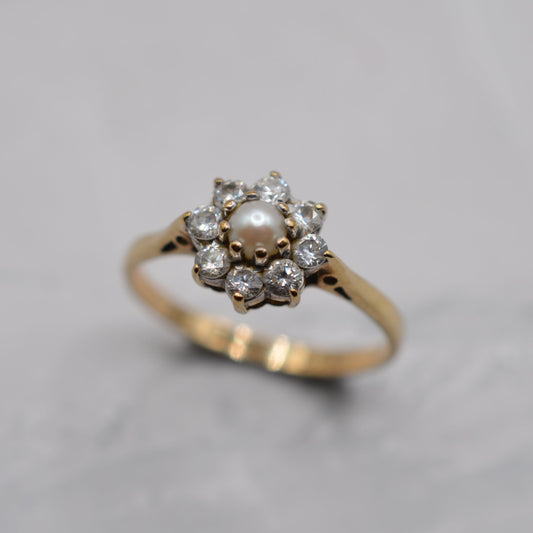 1980s 9ct Gold Pearl and C/Z Floral Cluster Ring