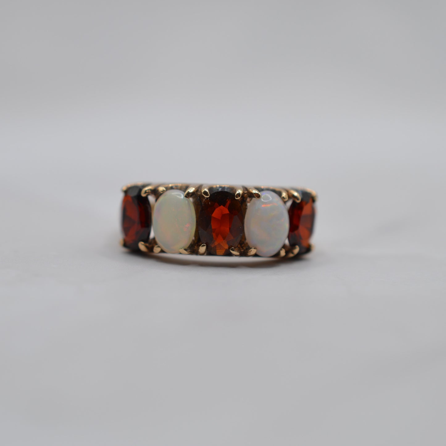 1970s Vintage 9ct Gold Garnet & Opal Five-Stone Ring