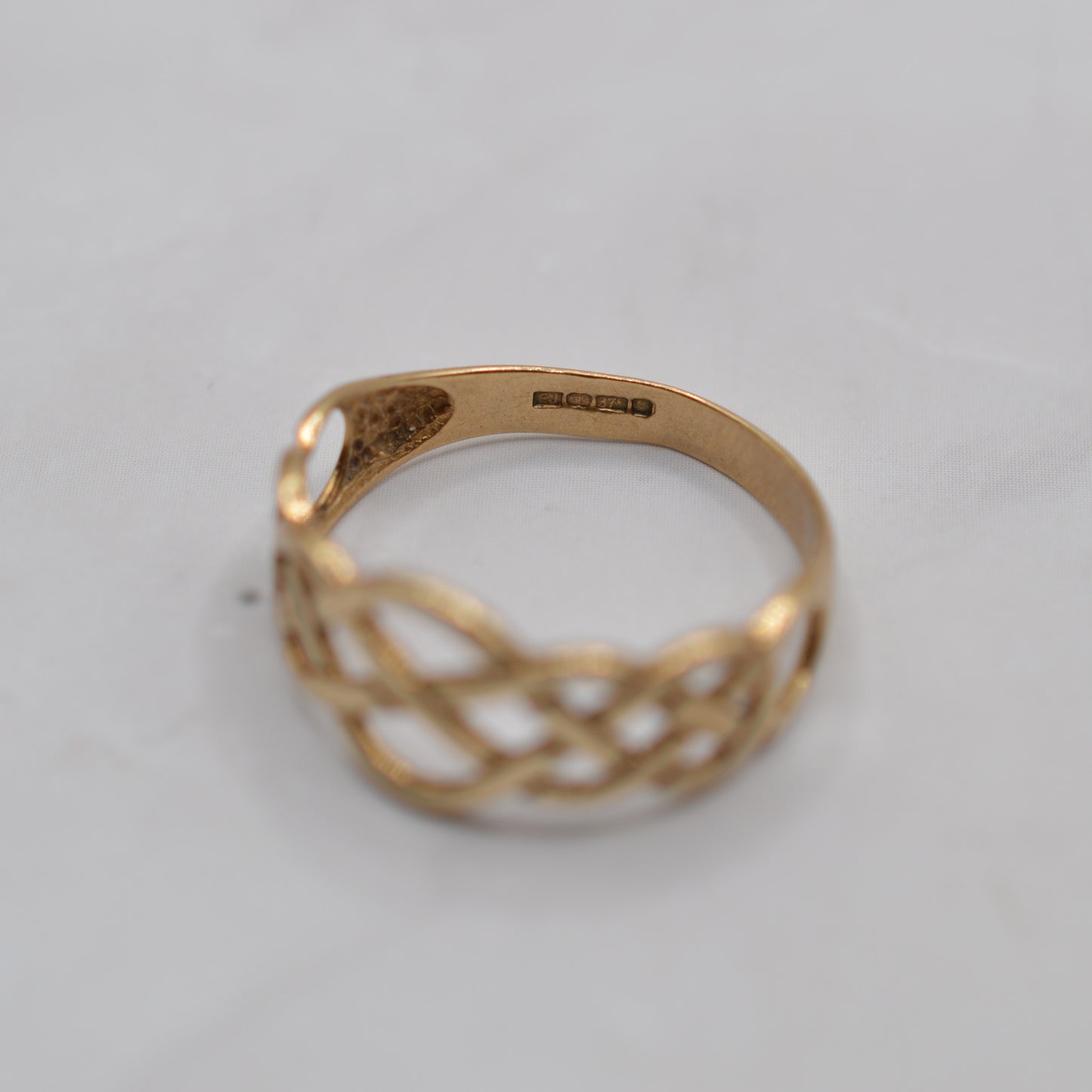 9ct Gold Celtic Braid Ring