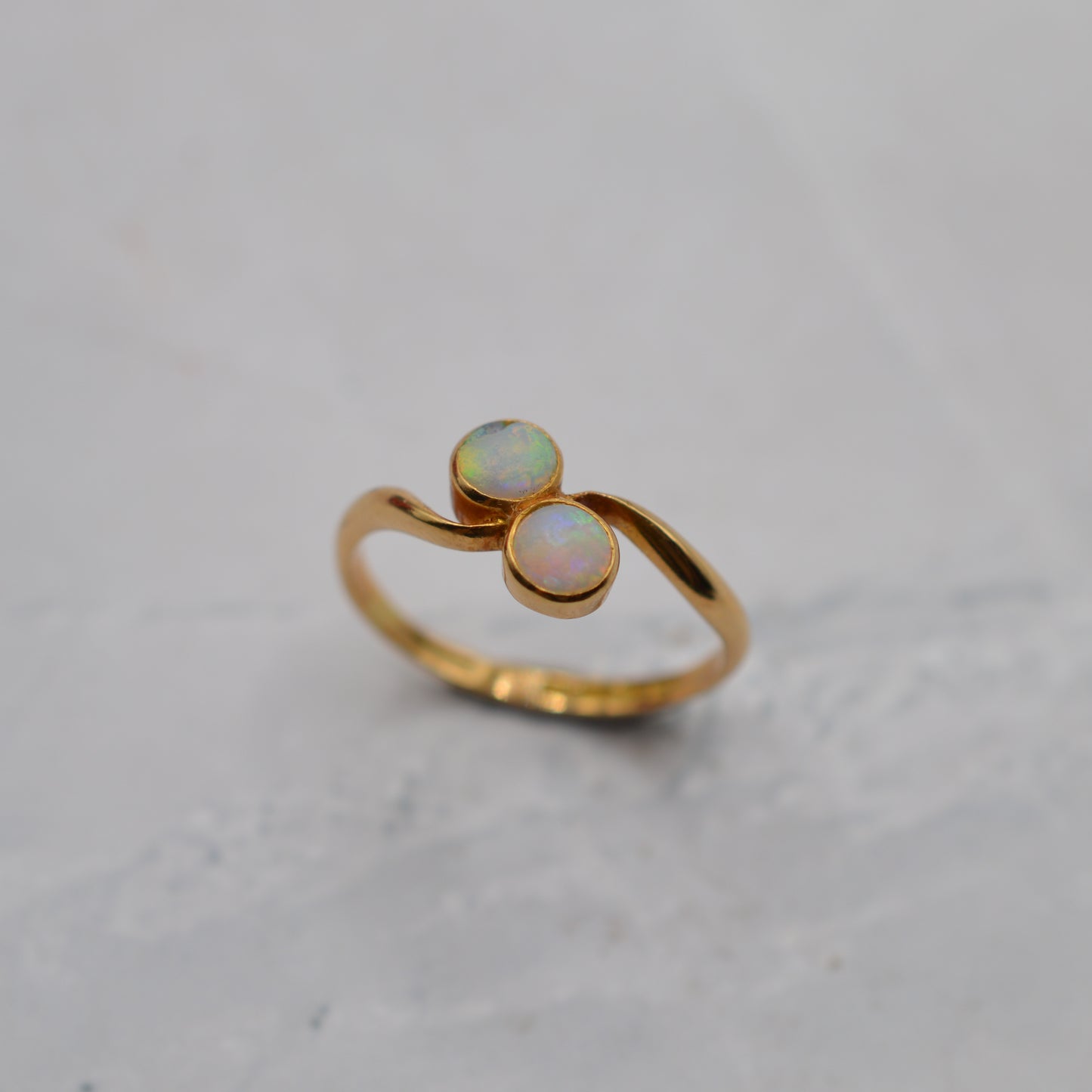 Antique 1912 18ct Gold Opal Toi-et-Moi Ring