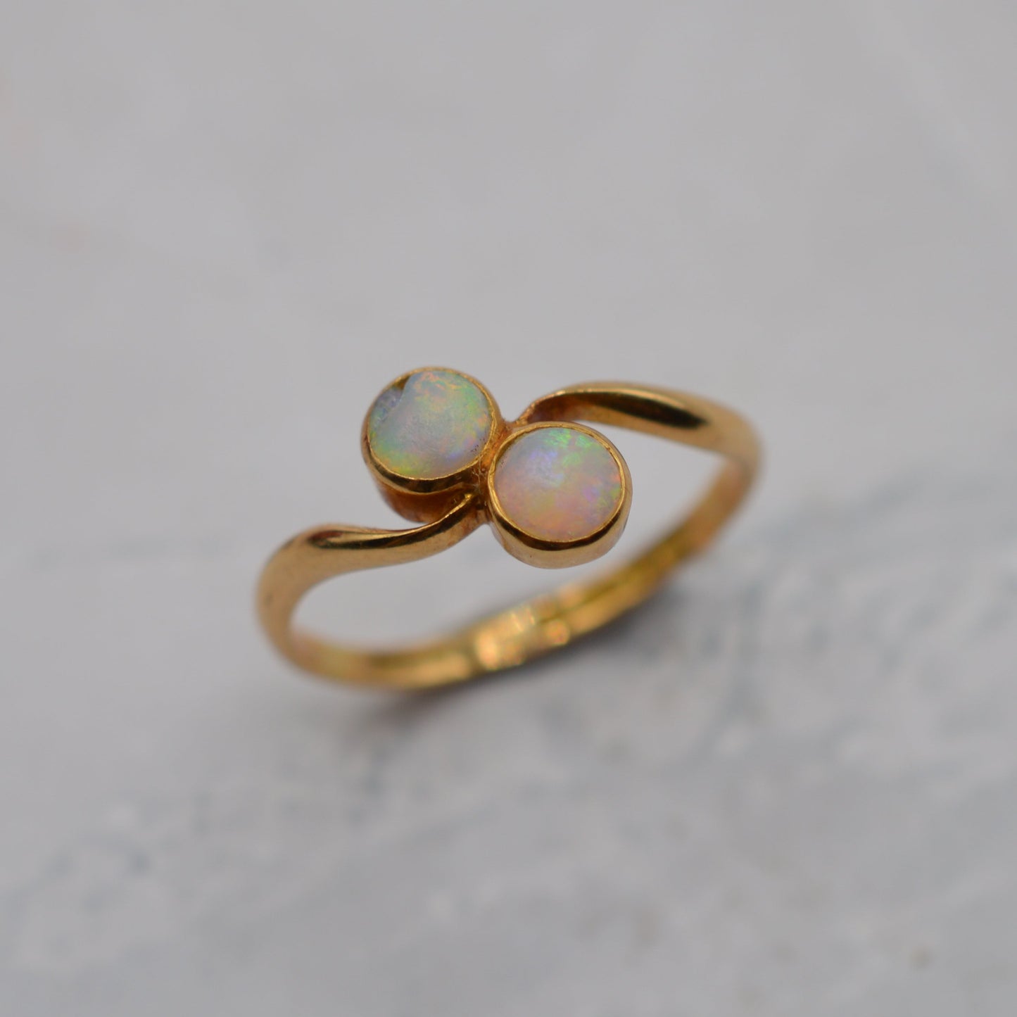 Antique 1912 18ct Gold Opal Toi-et-Moi Ring