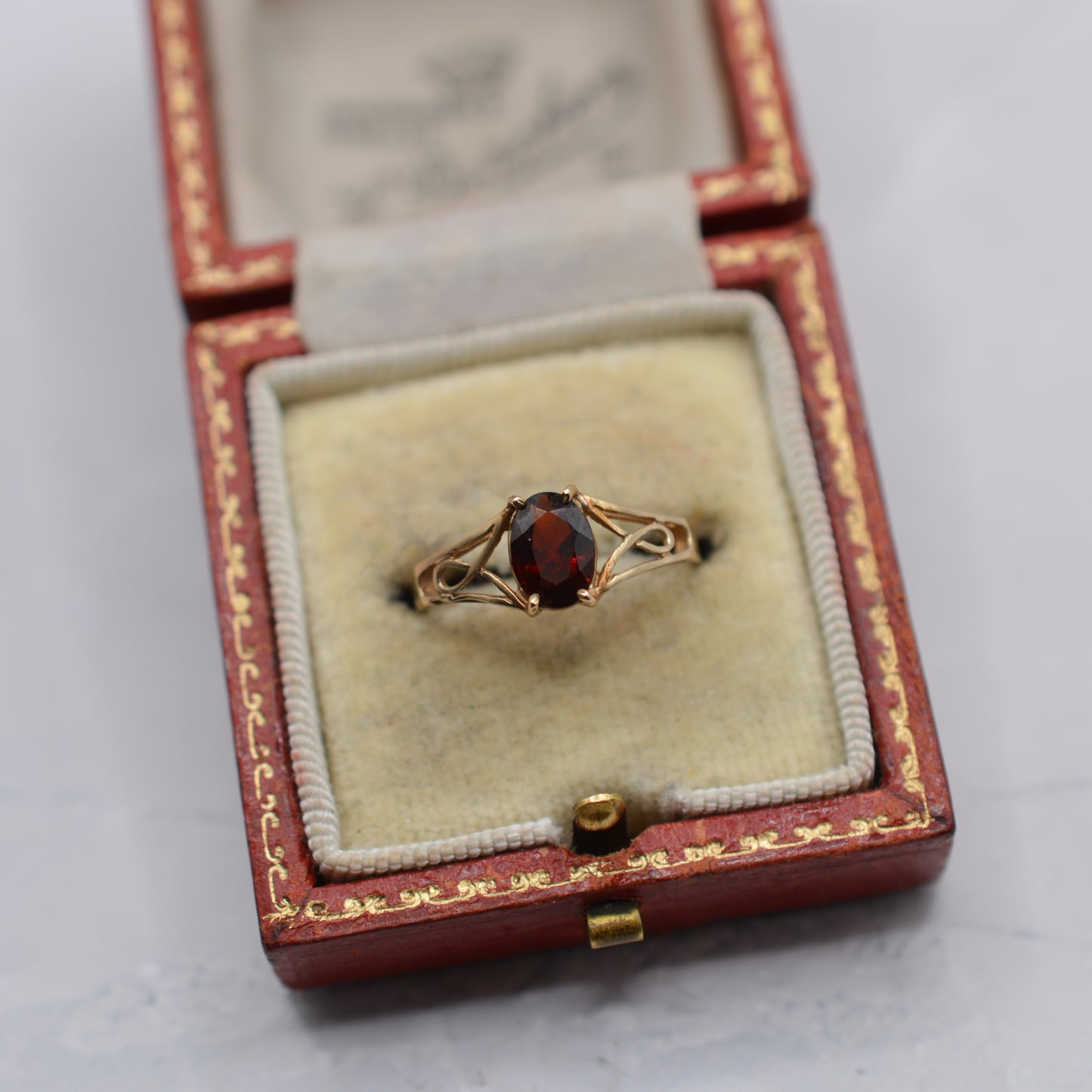 1980s 9ct Gold Garnet Dress Ring