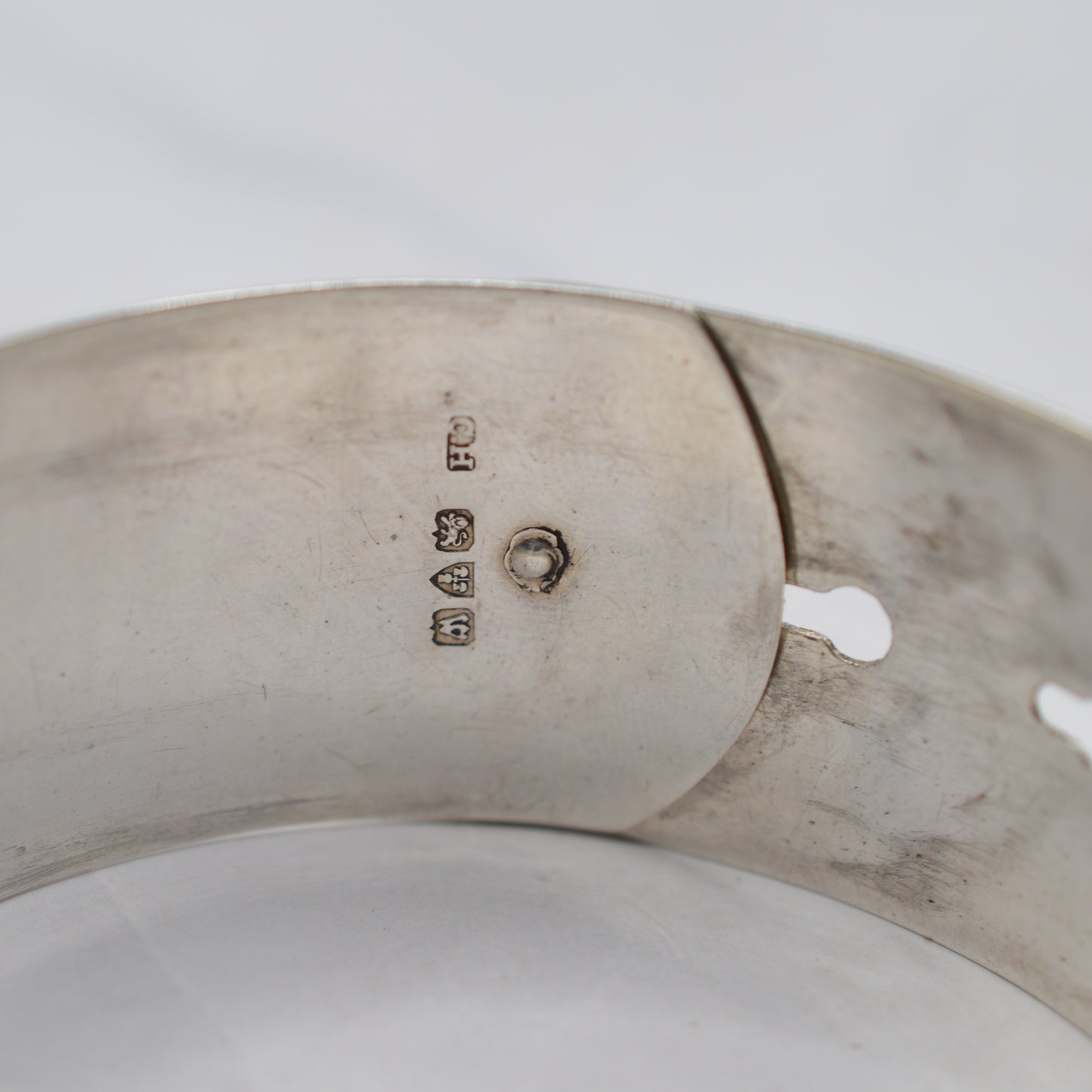Vintage 1940s Sterling Silver Buckle Bangle Bracelet (Adjustable Size)