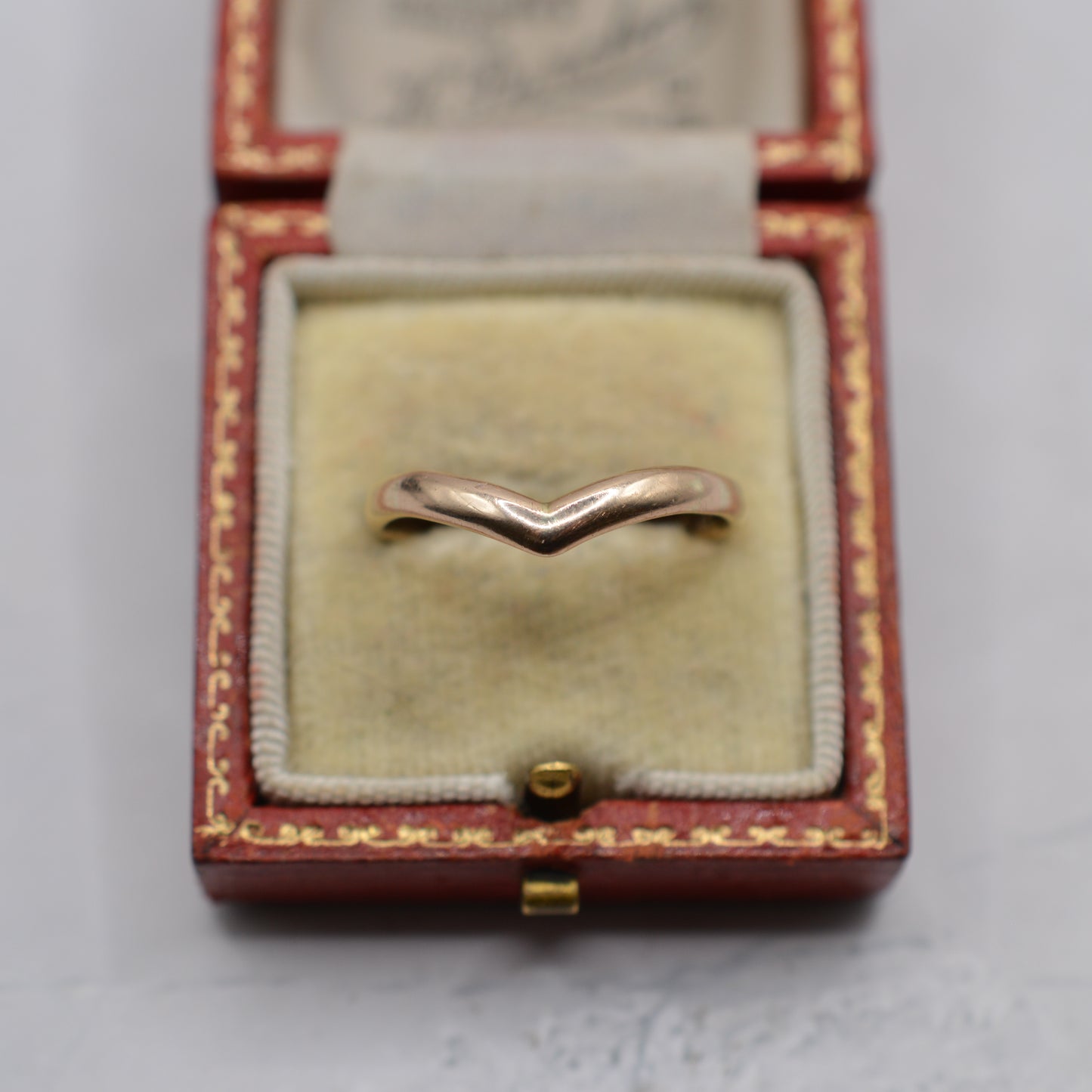 Mid-Century Vintage 9ct Gold Wishbone Ring