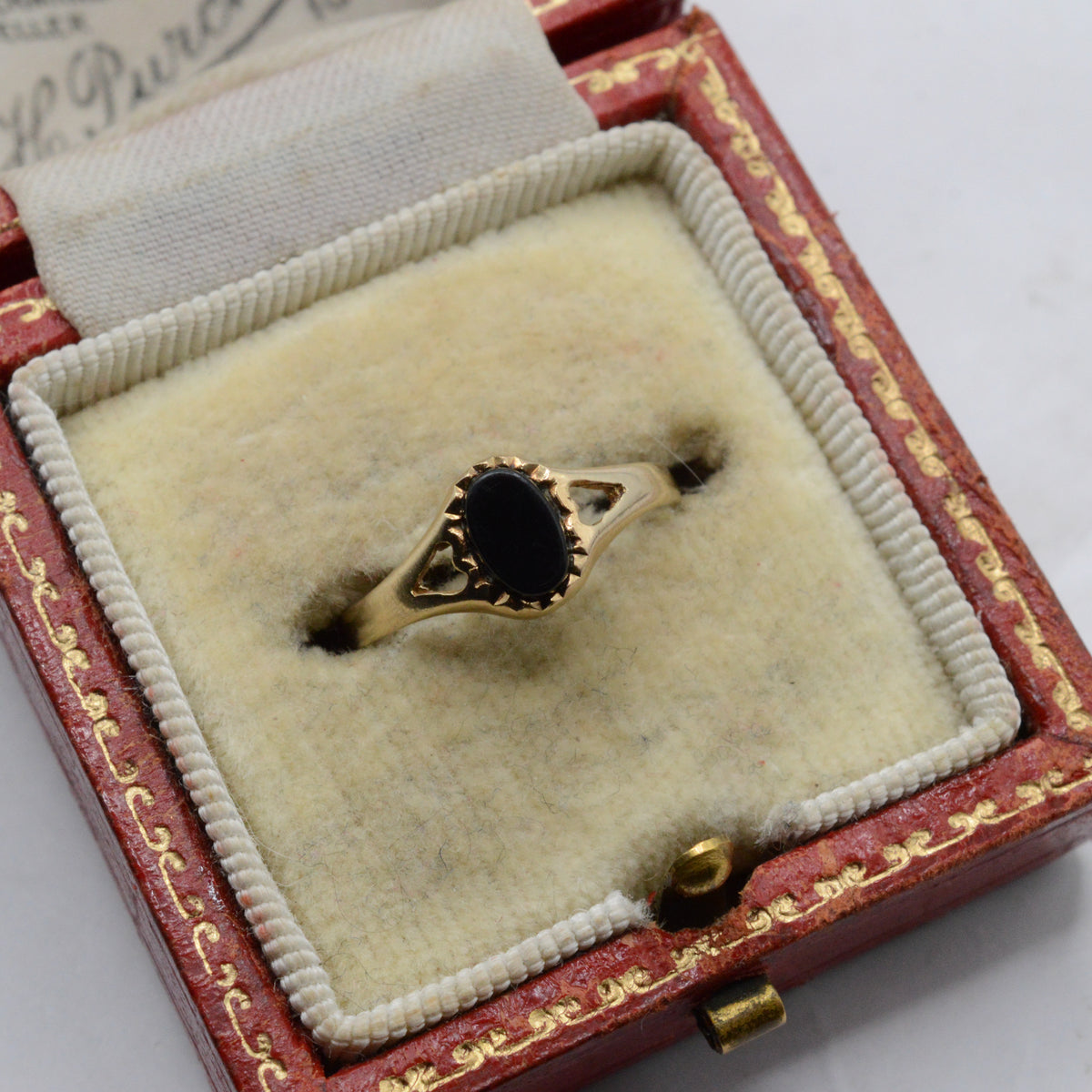 1970s Vintage 9ct Gold Onyx Pinky Ring