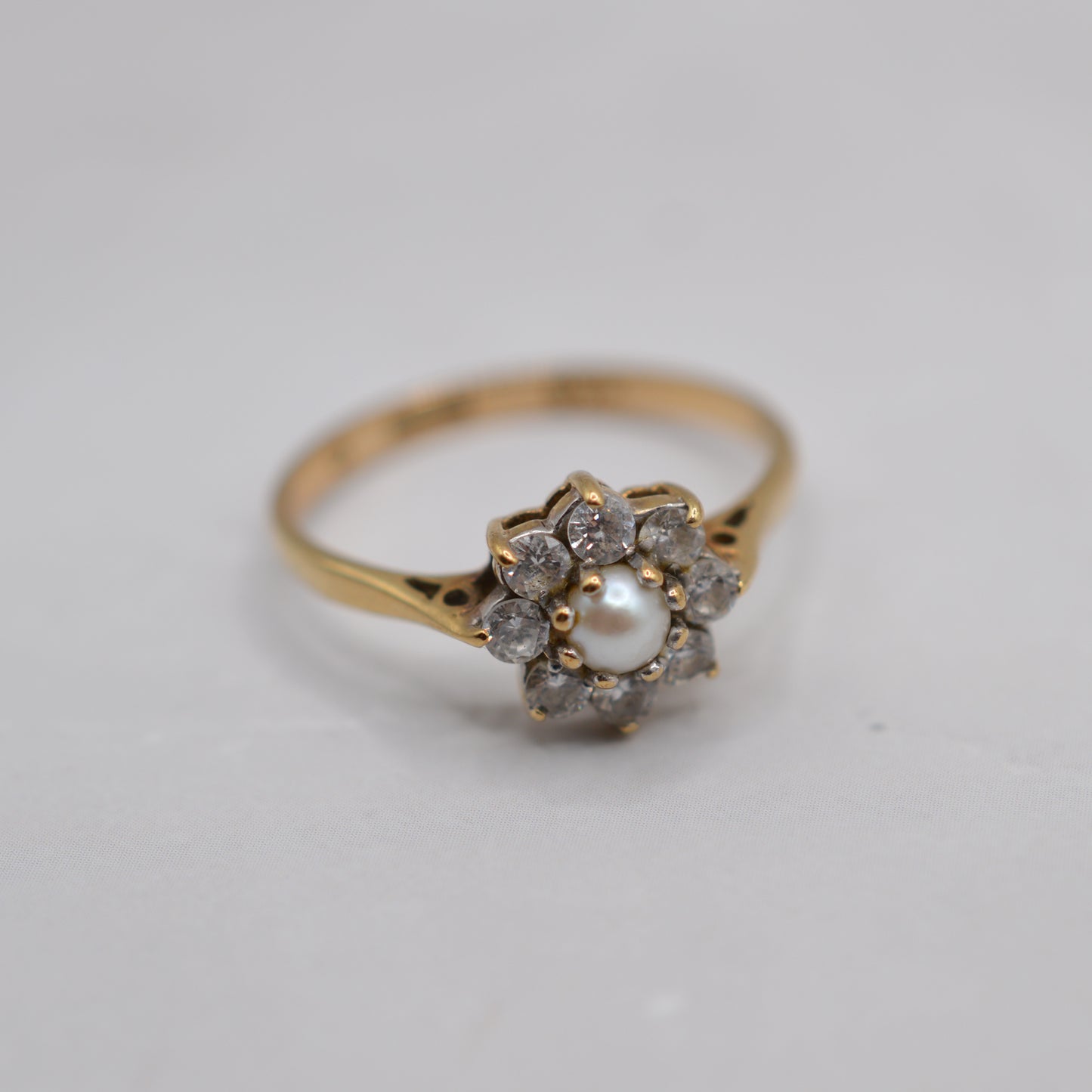 1980s 9ct Gold Pearl and C/Z Floral Cluster Ring