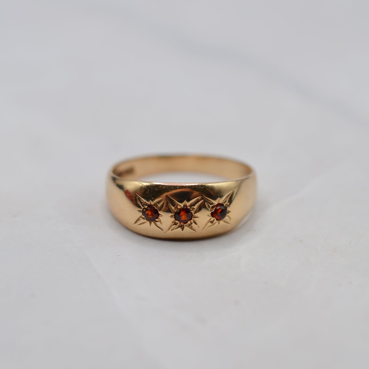 1970s Vintage 9ct Gold Garnet Trilogy Gypsy Ring