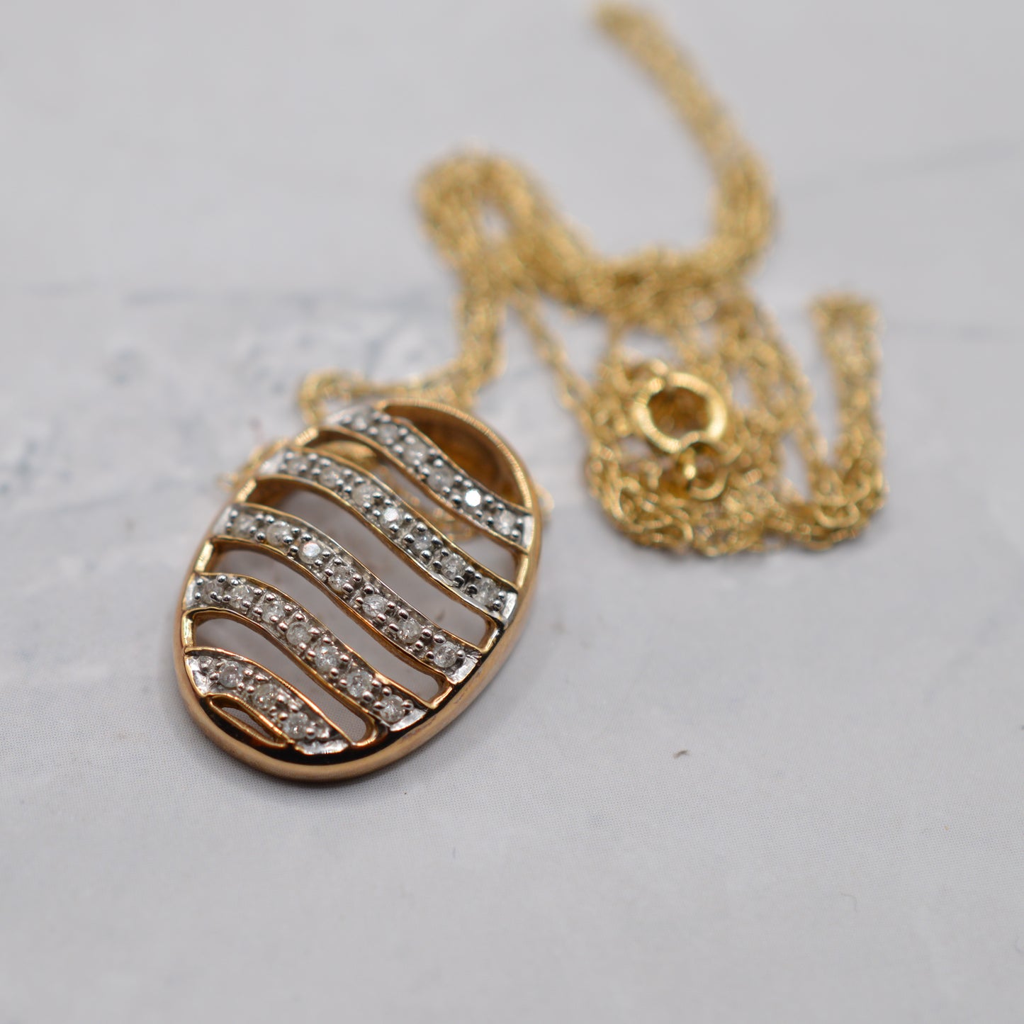 9ct Gold Diamond Wave Pendant Necklace (17”)