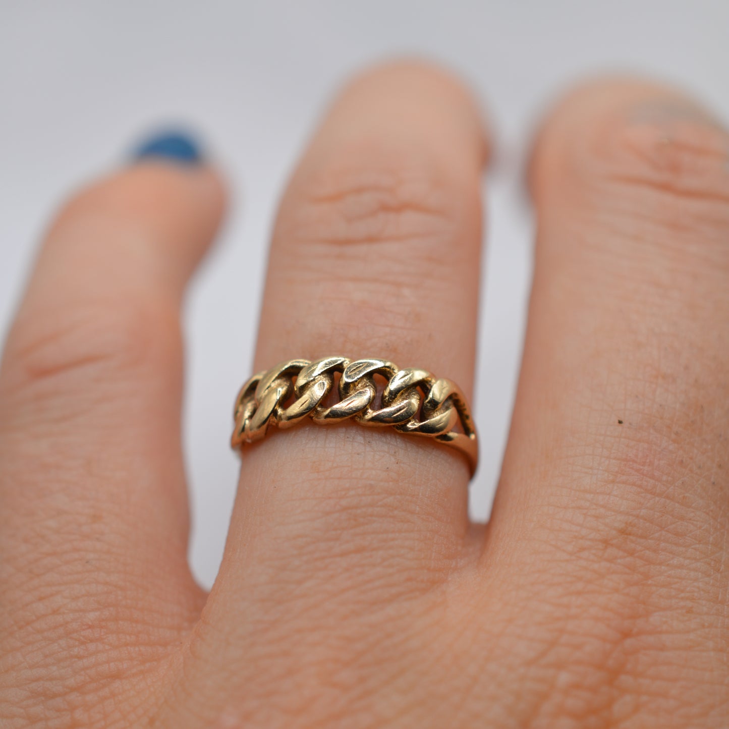1980s Vintage 9ct Gold Chain Ring