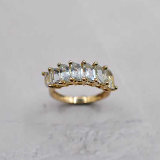 Y2K 9ct Gold Aquamarine Seven-Stone Half-Eternity Ring