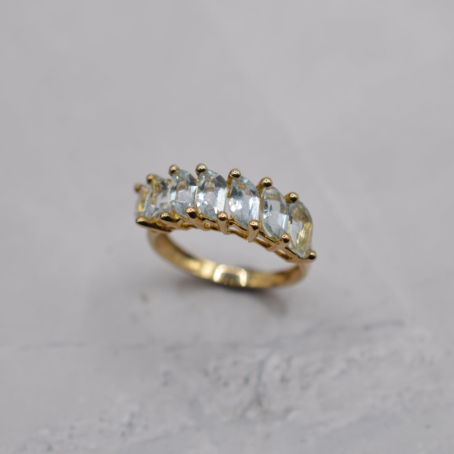 Y2K 9ct Gold Aquamarine Seven-Stone Half-Eternity Ring