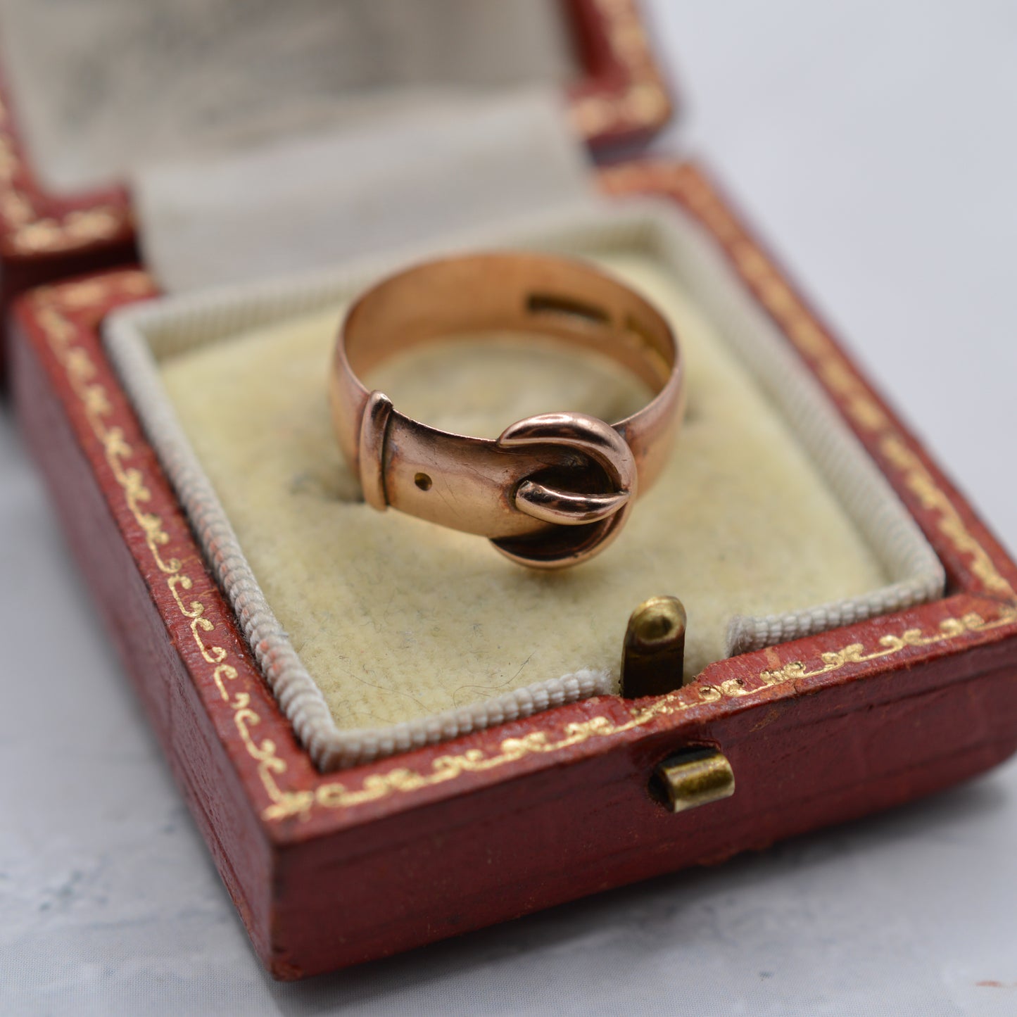 Antique 1912 Edwardian 9ct Rose Gold Buckle Ring