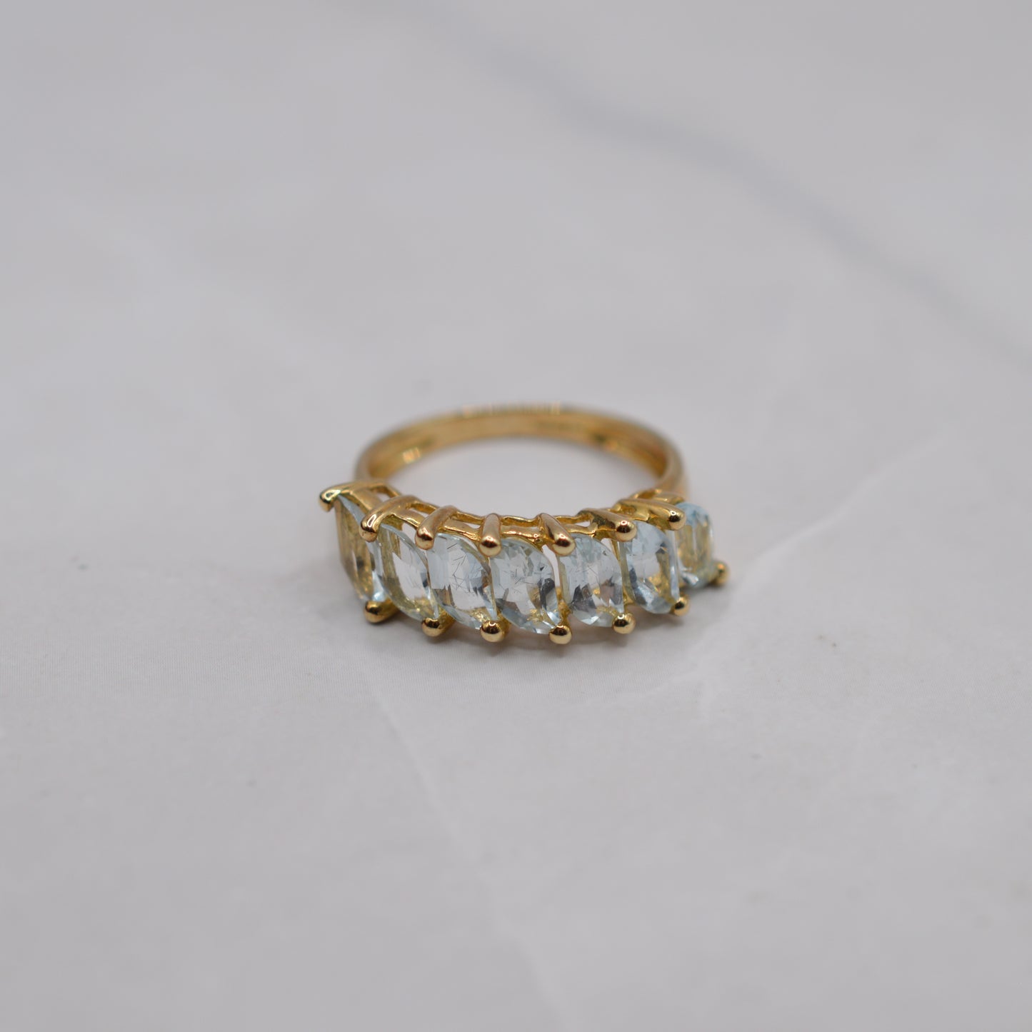 Y2K 9ct Gold Aquamarine Seven-Stone Half-Eternity Ring