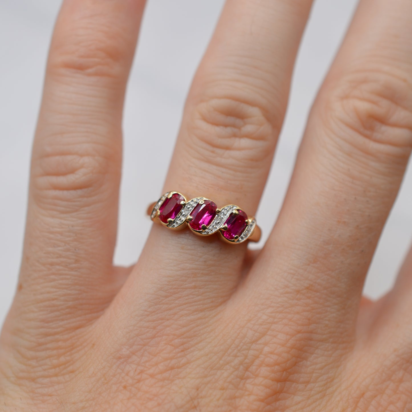 9ct Gold Ruby & Diamond Ring