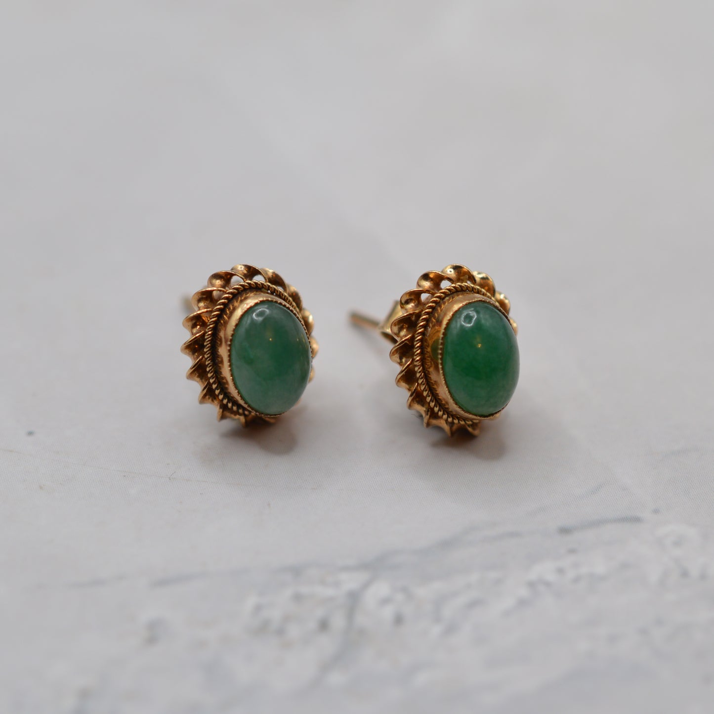 1960s Vintage 9ct Gold Jade Stud Earrings