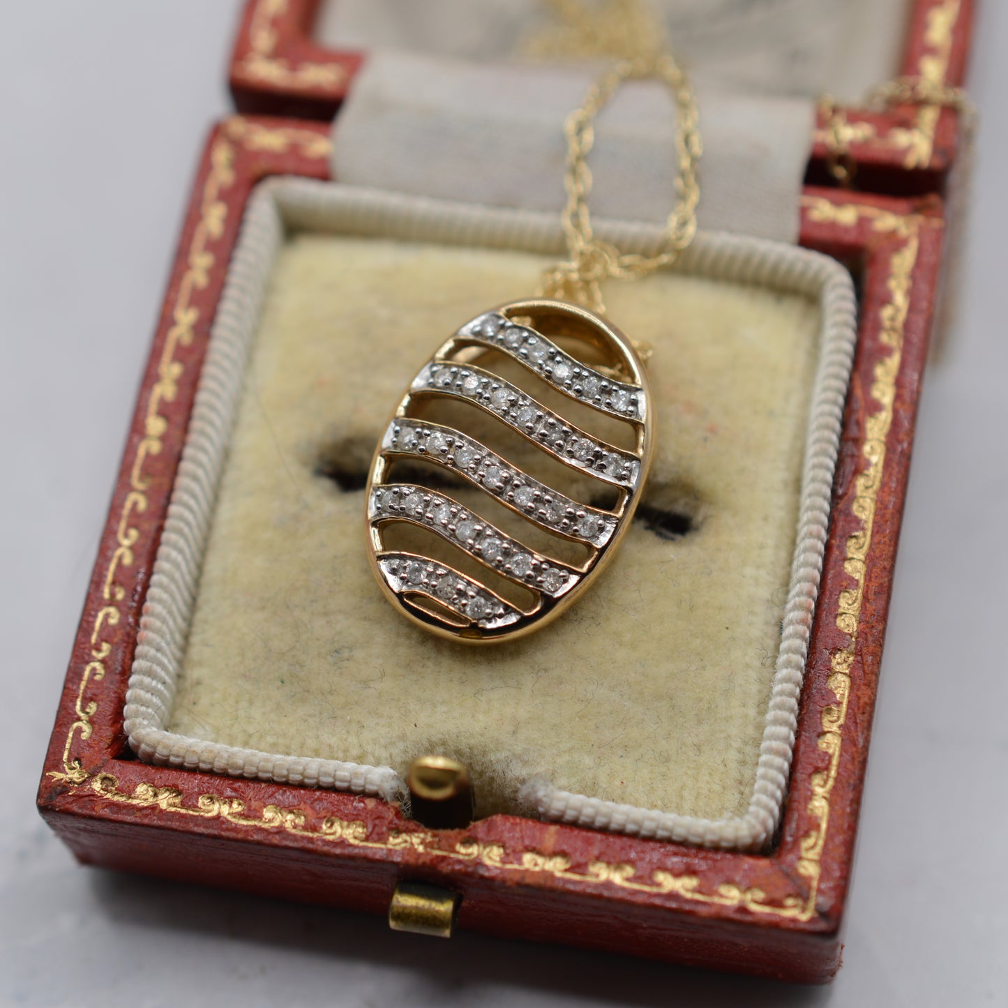 9ct Gold Diamond Wave Pendant Necklace (17”)