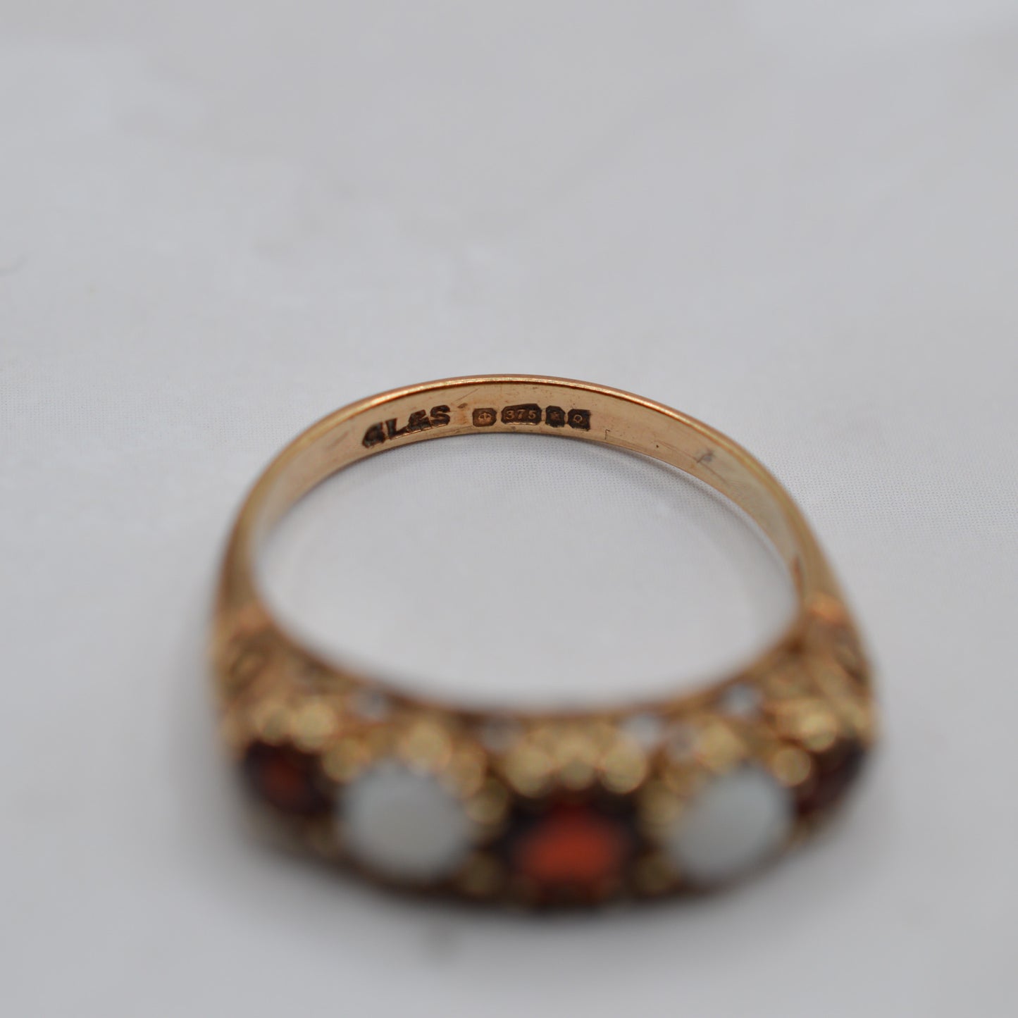 1990s 9ct Gold Opal & Garnet Five-Stone Ring