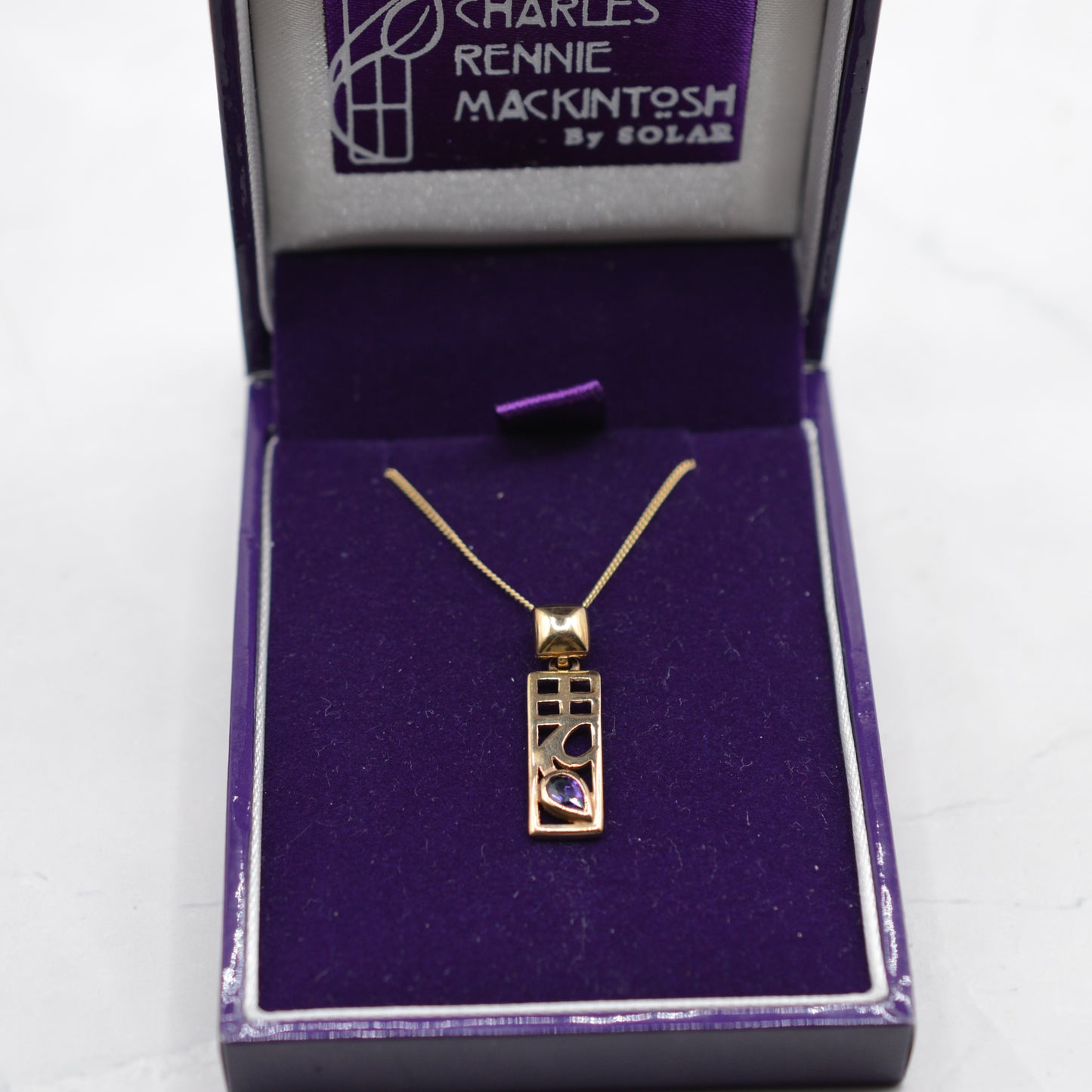 9ct Gold Amethyst Pendant Necklace (18”) - Art Nouveau/Charles Rennie Mackintosh